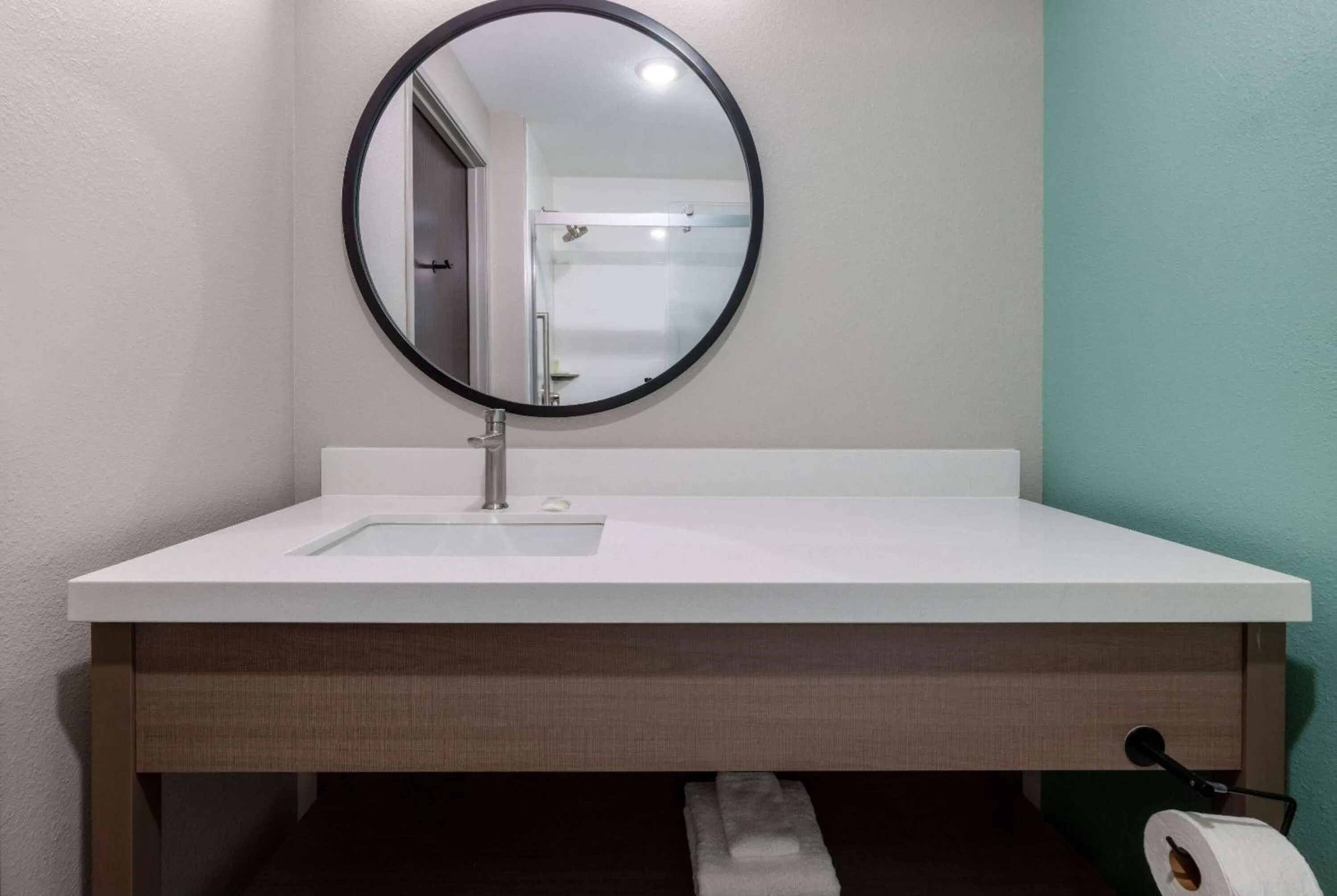 Photo of the whole room in ECHO Suites Extended Stay by Wyndham Richmond West