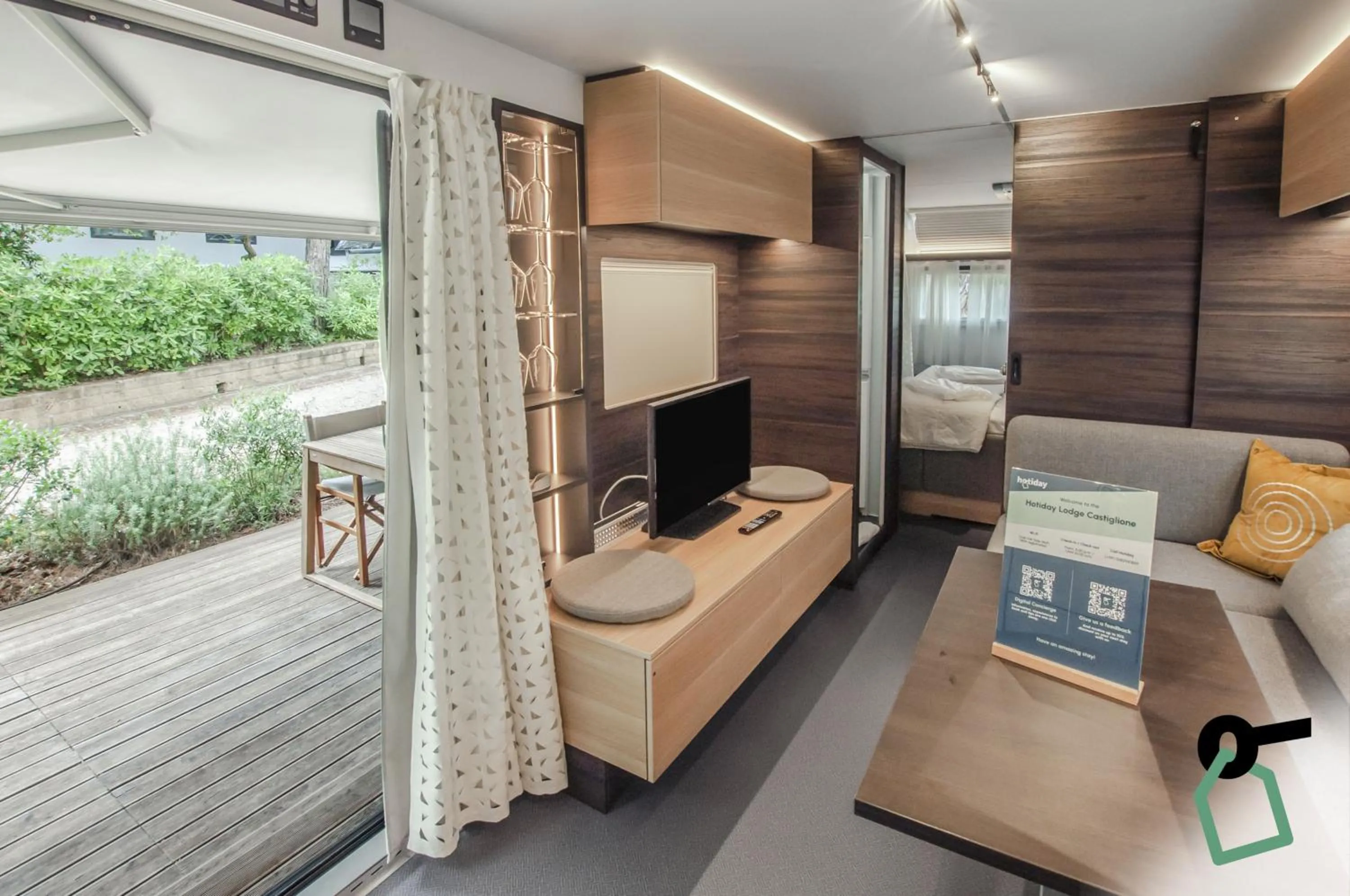 TV and multimedia in HOTIDAY Lodge Castiglione