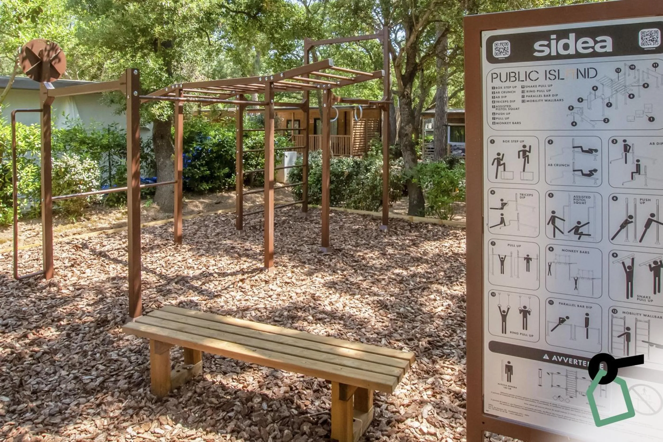 Children play ground in HOTIDAY Lodge Castiglione