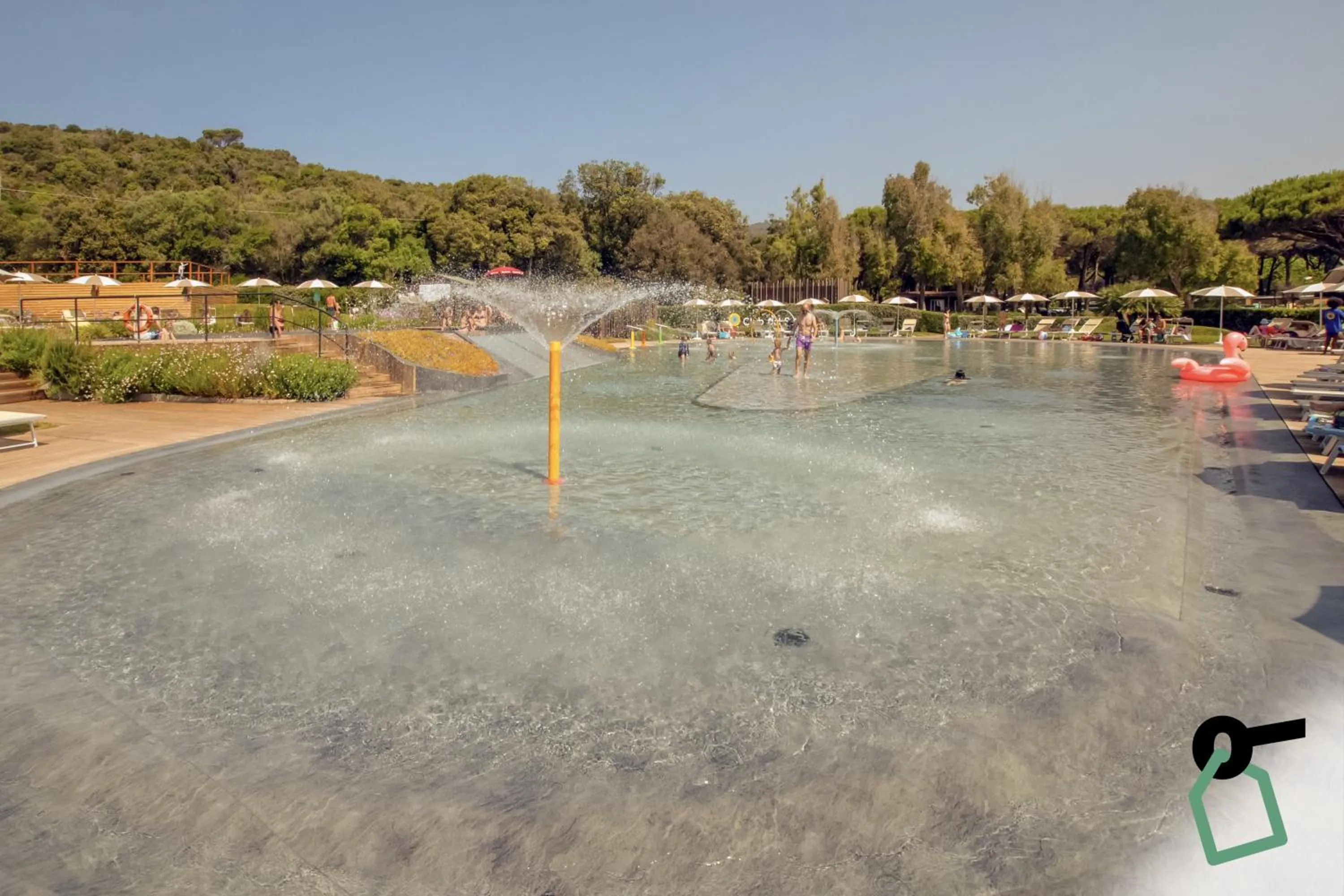 Swimming pool in HOTIDAY Lodge Castiglione