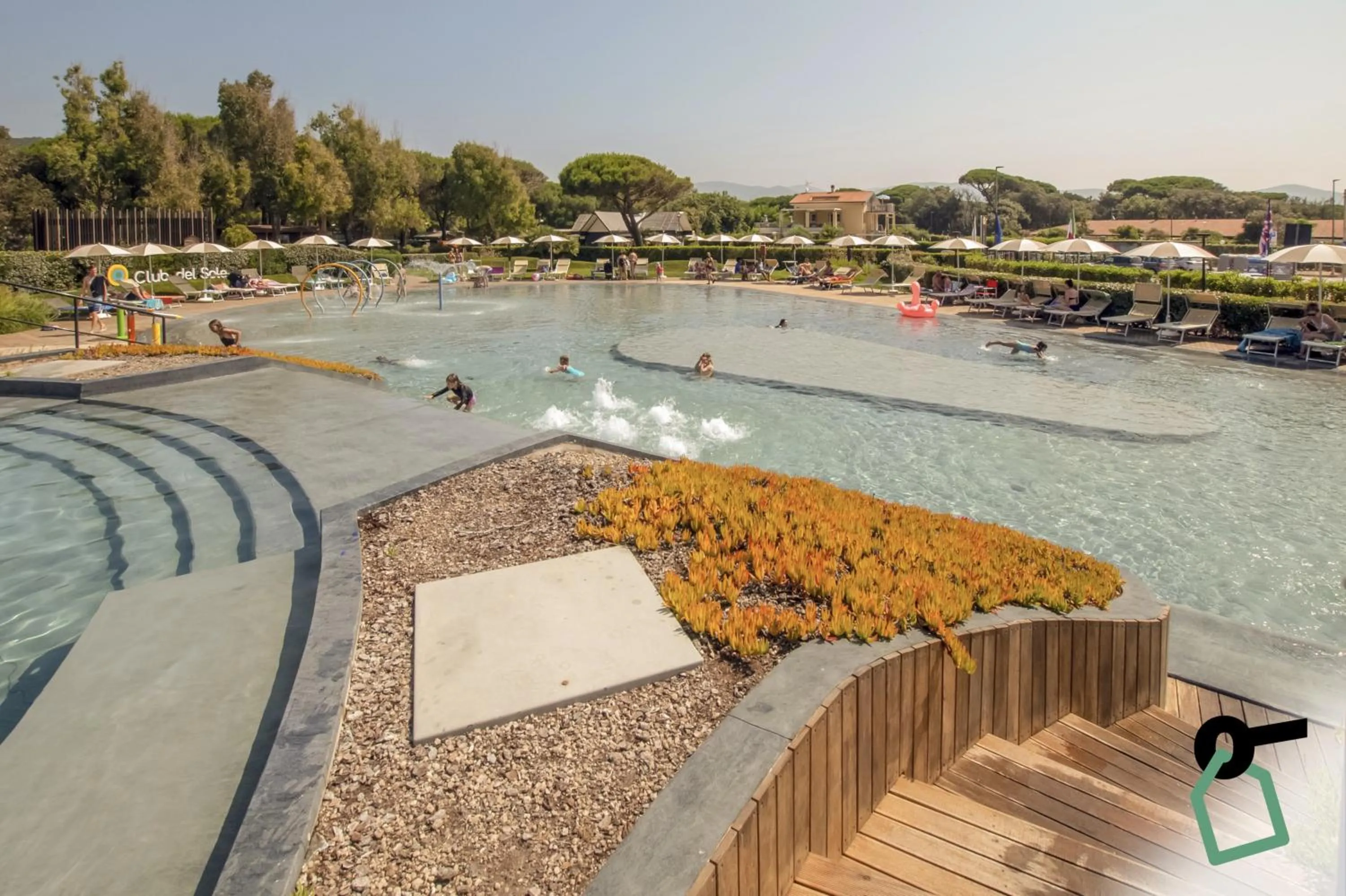 Swimming pool in HOTIDAY Lodge Castiglione