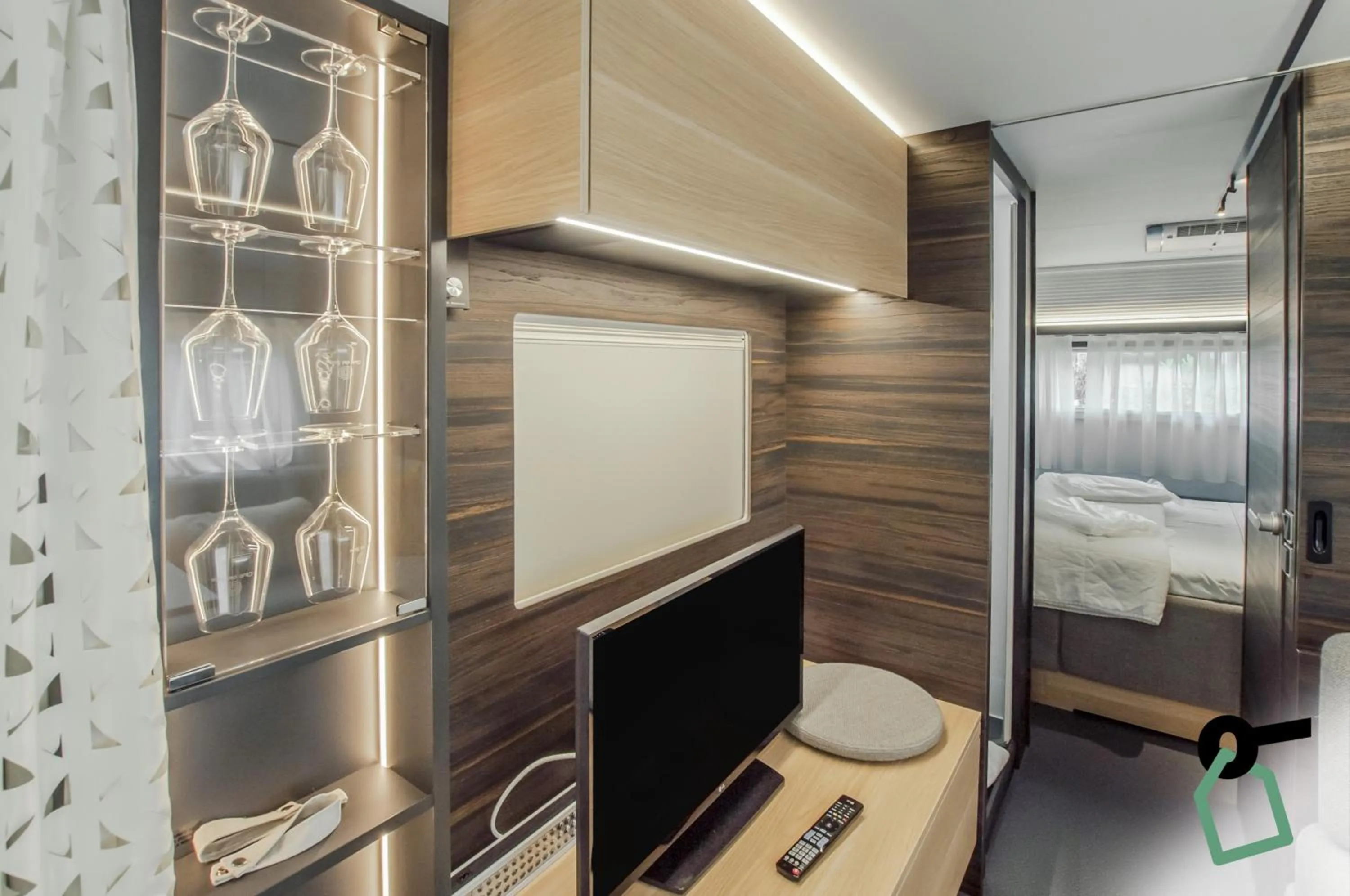 TV and multimedia in HOTIDAY Lodge Castiglione