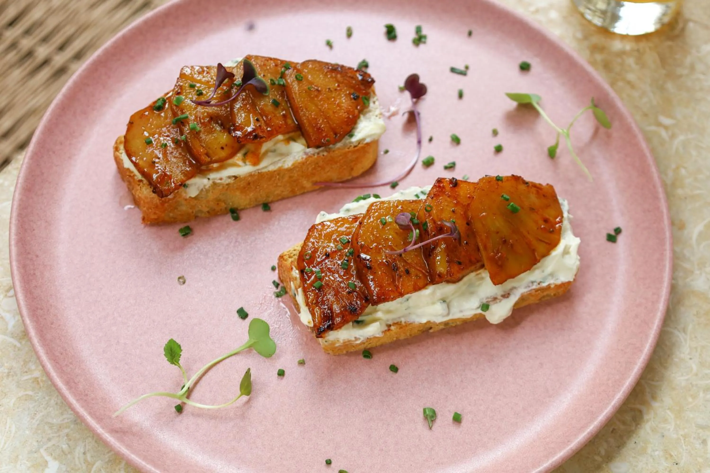 Restaurant/places to eat in Moabi Hotel