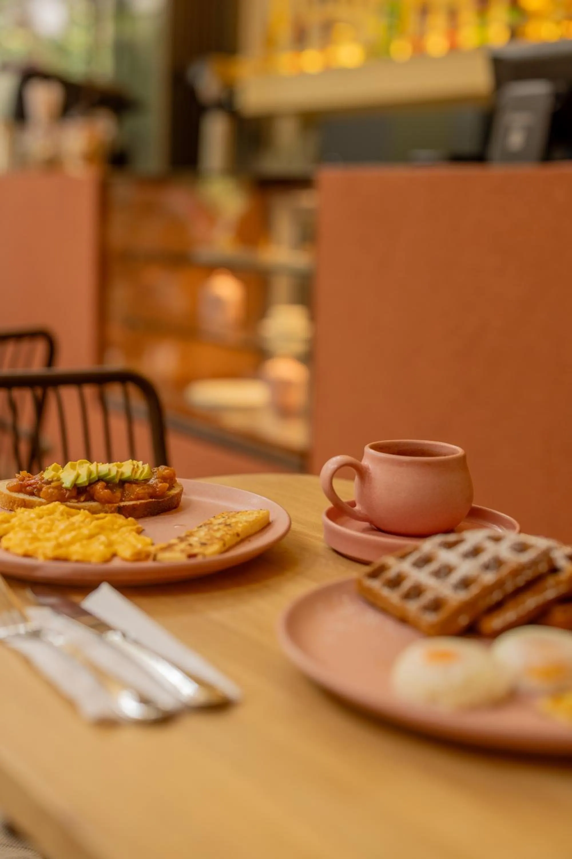 Restaurant/places to eat in Moabi Hotel