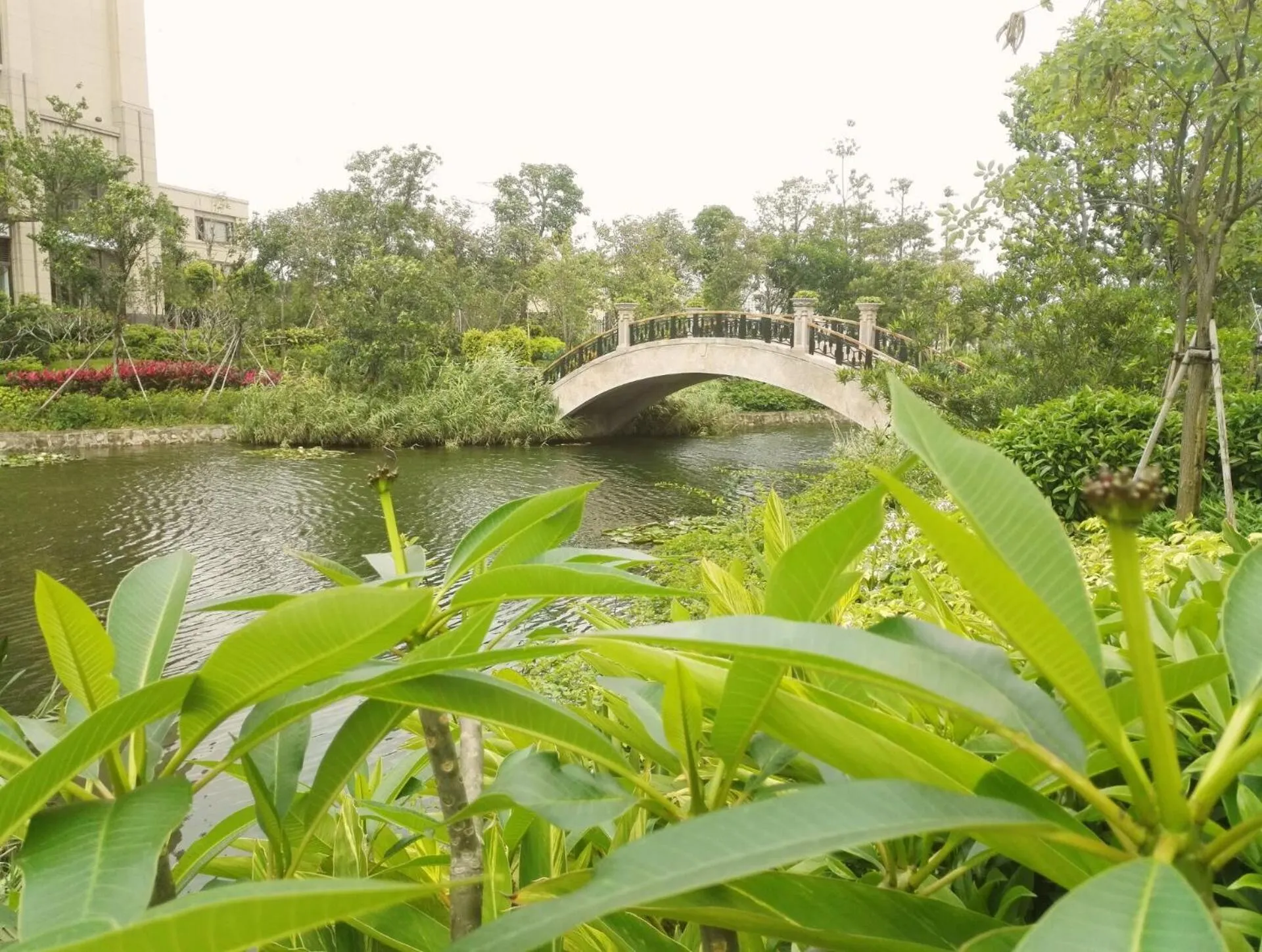 Property building in Junluxe Hotel Guangzhou Zengcheng-Free Shuttle Bus For Canton Fair