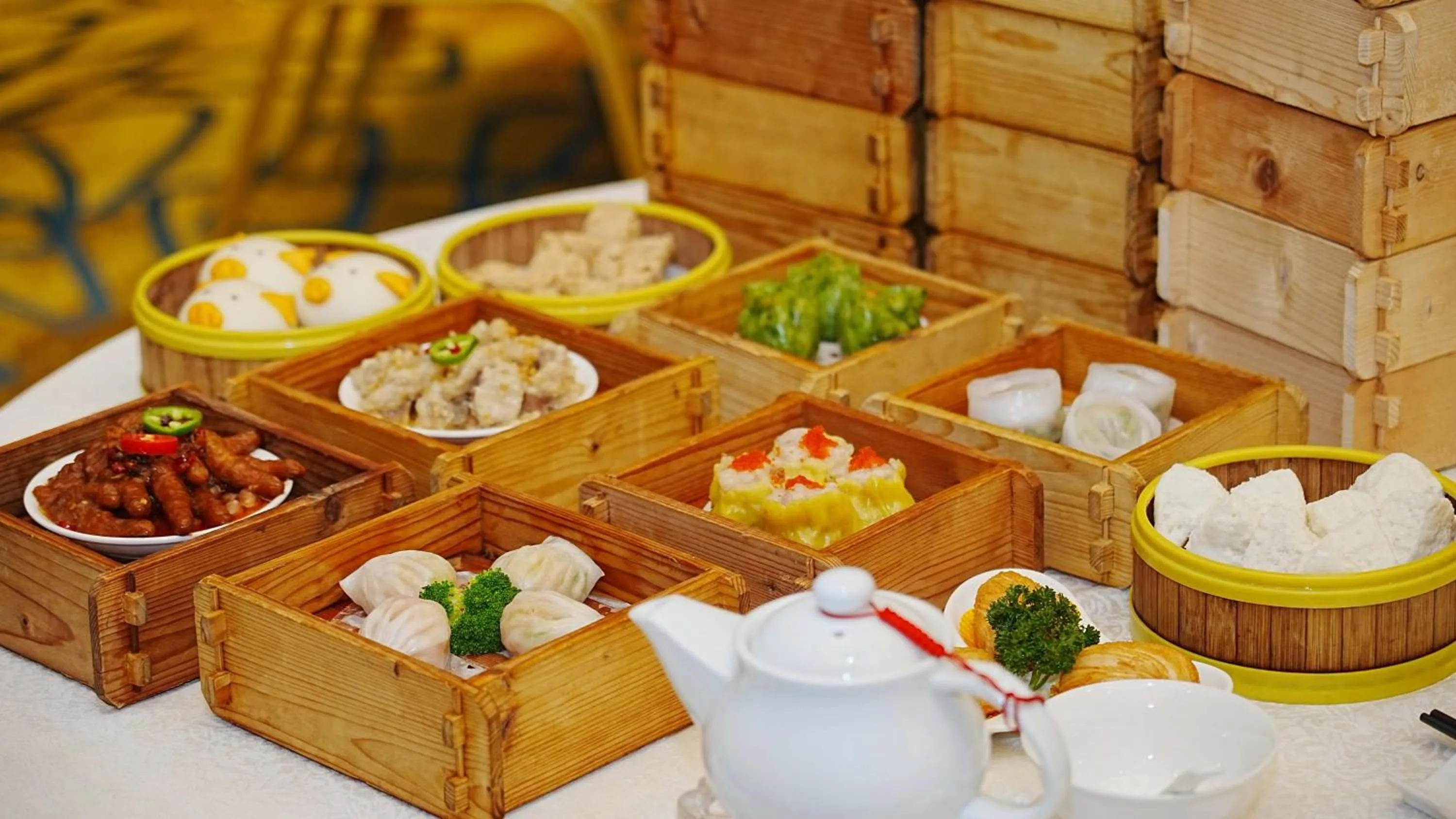 Breakfast in Junluxe Hotel Guangzhou Zengcheng-Free Shuttle Bus For Canton Fair