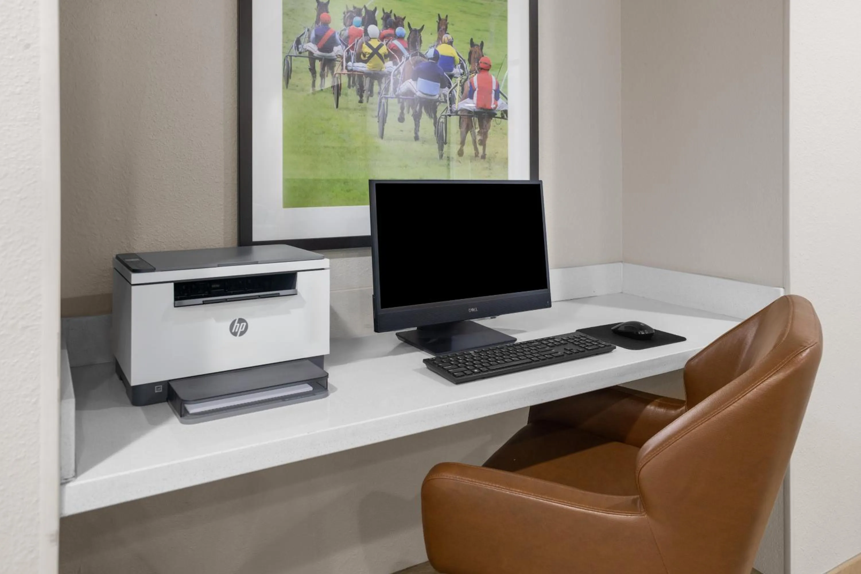 On-site shops in Candlewood Suites Fort Campbell - Oak Grove by IHG