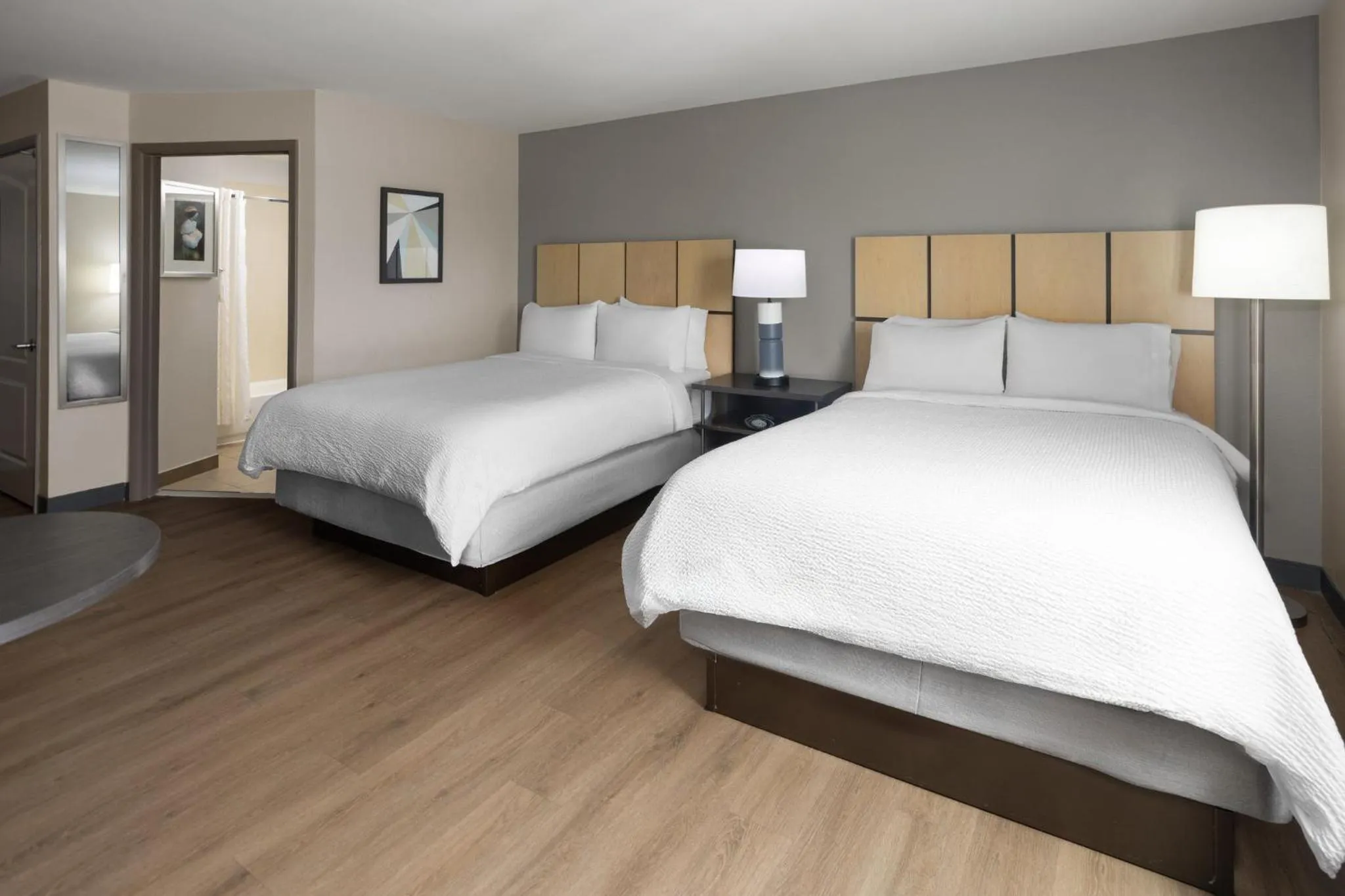 Photo of the whole room, Bed in Candlewood Suites Fort Campbell - Oak Grove by IHG