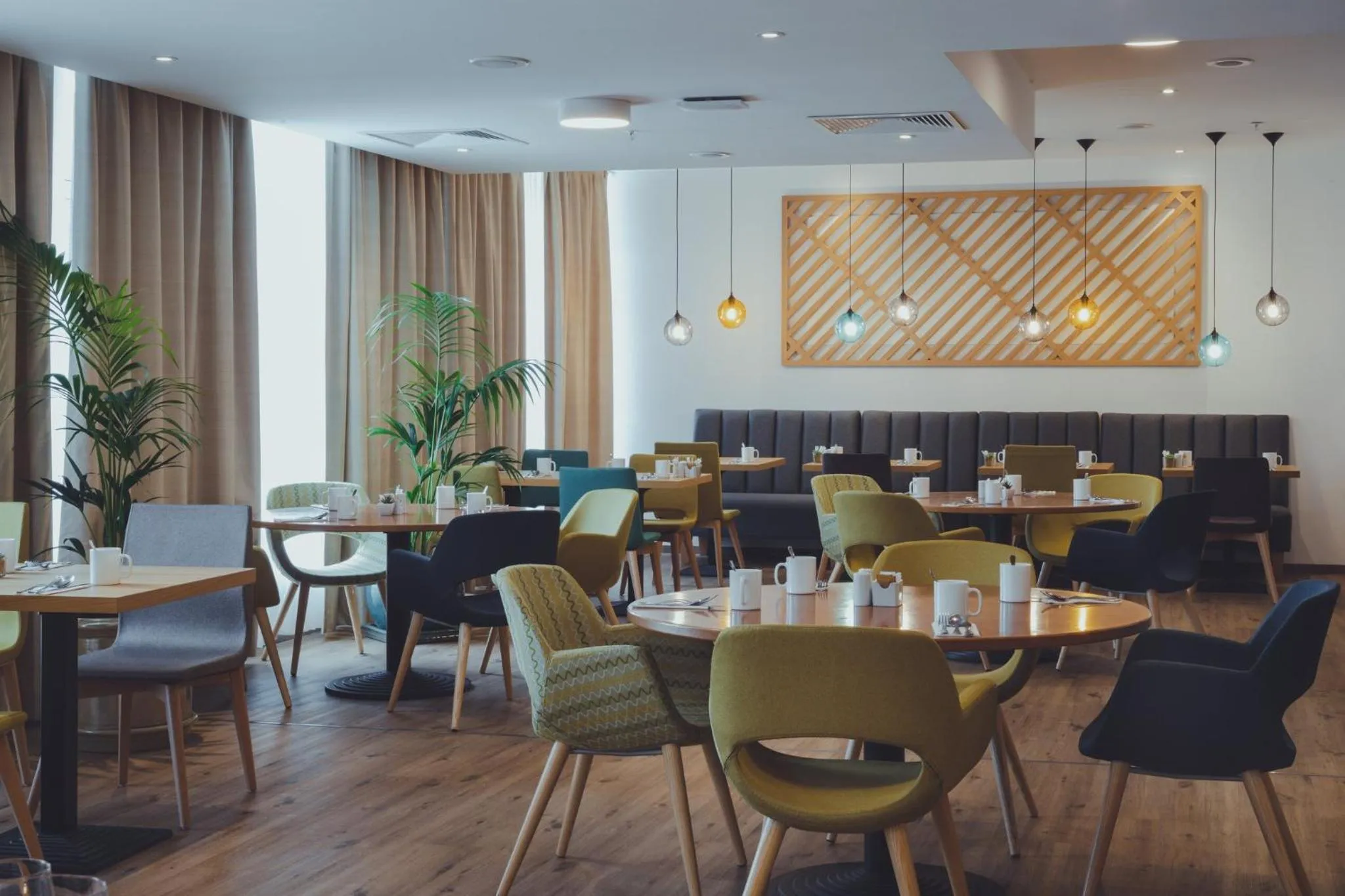 Restaurant/places to eat in Holiday Inn Skopje by IHG