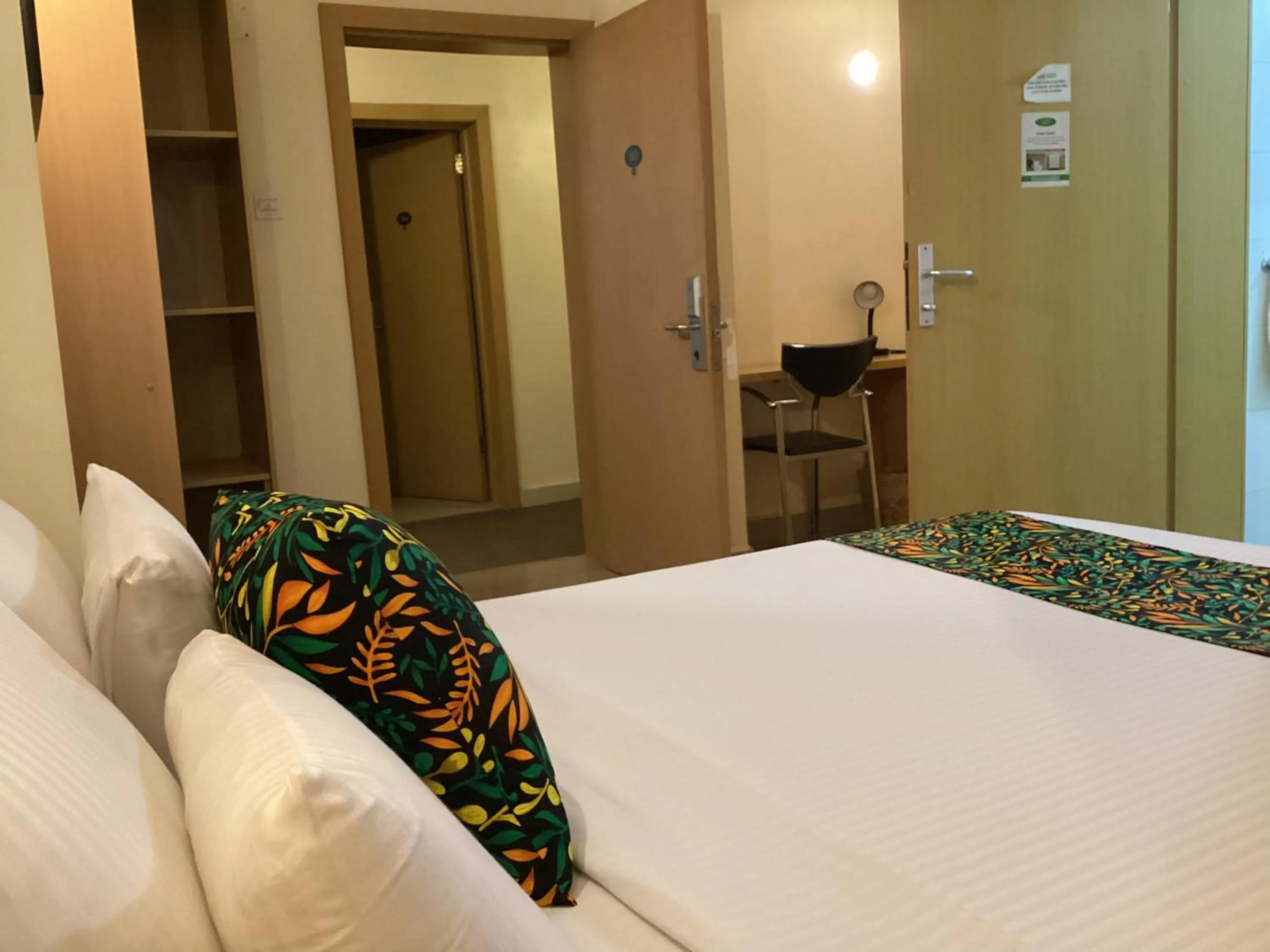 Bed in Adis Hotels Ibadan