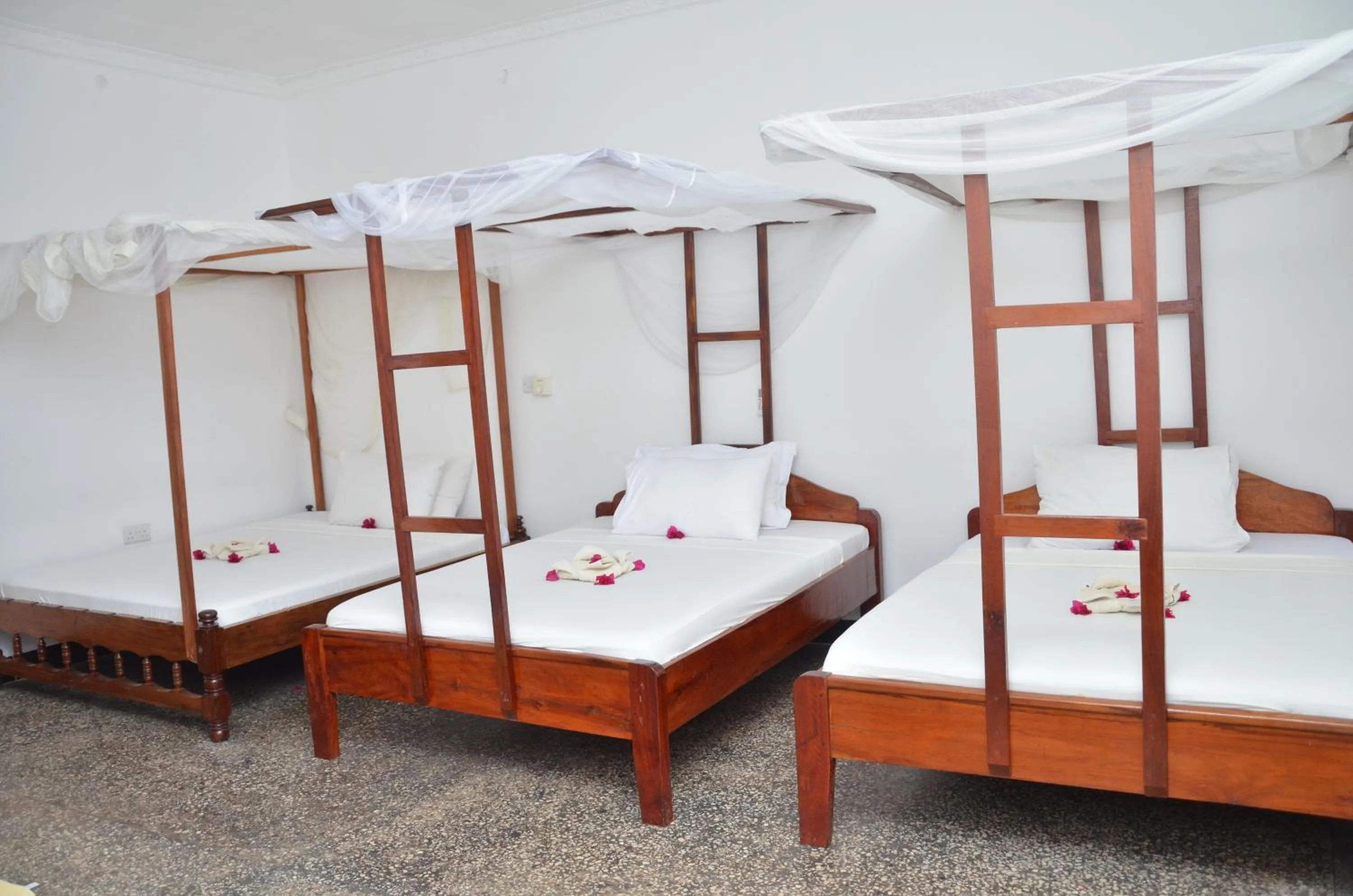 Bed in Bagamoyo Spice Villa