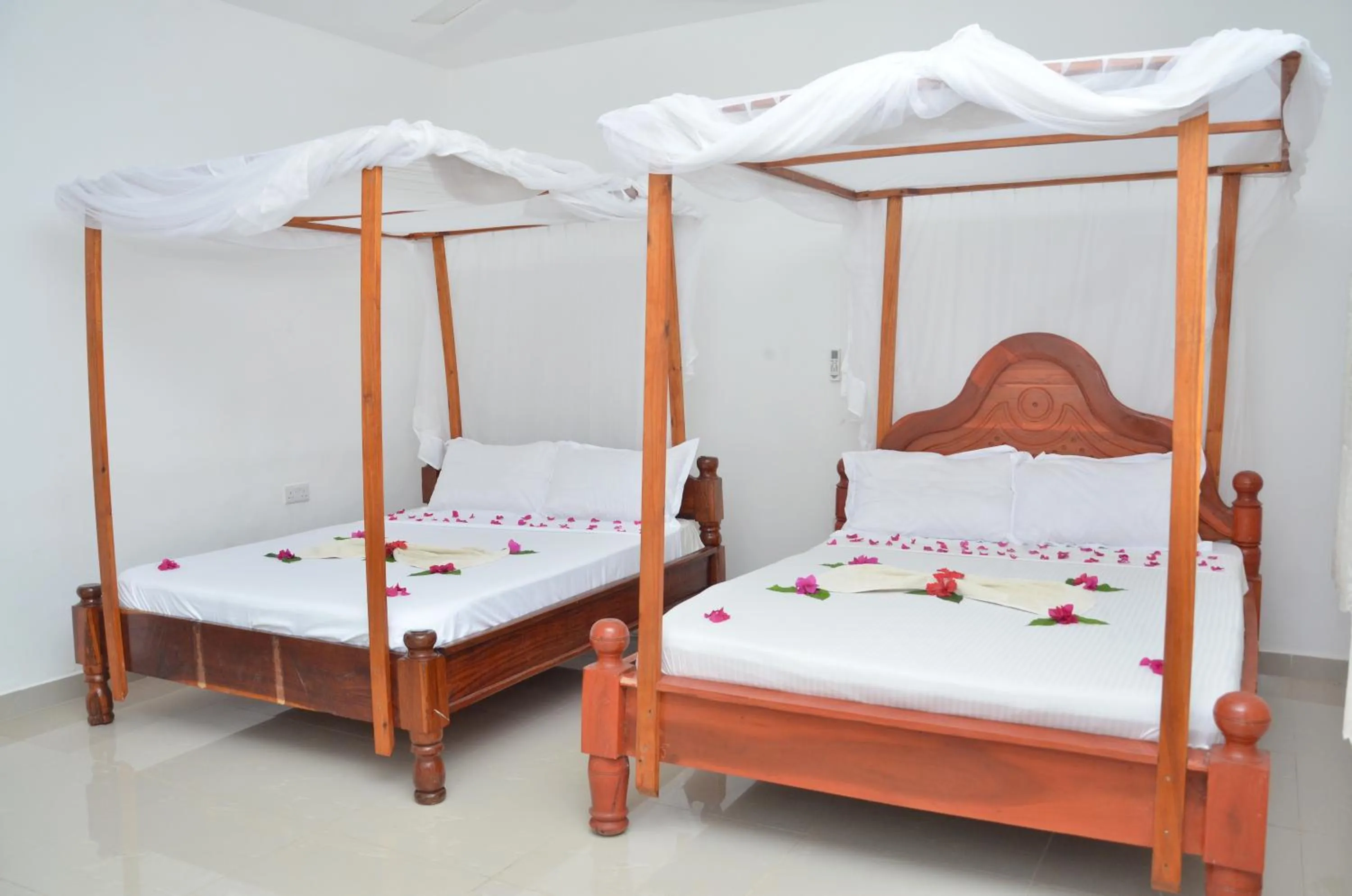 Bed in Bagamoyo Spice Villa