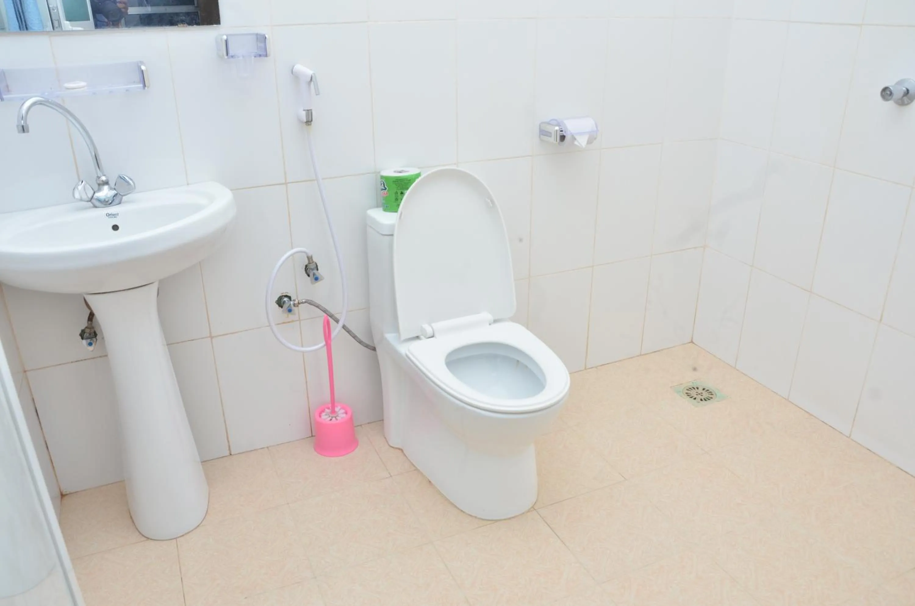 Bathroom in Bagamoyo Spice Villa