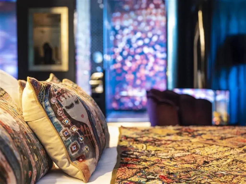 1001 Nights Suite with Private Sauna in Van der Valk Hotel Houten Utrecht 1001 Nights Suite with Private Sauna in Van der Valk Hotel Houten Utrecht