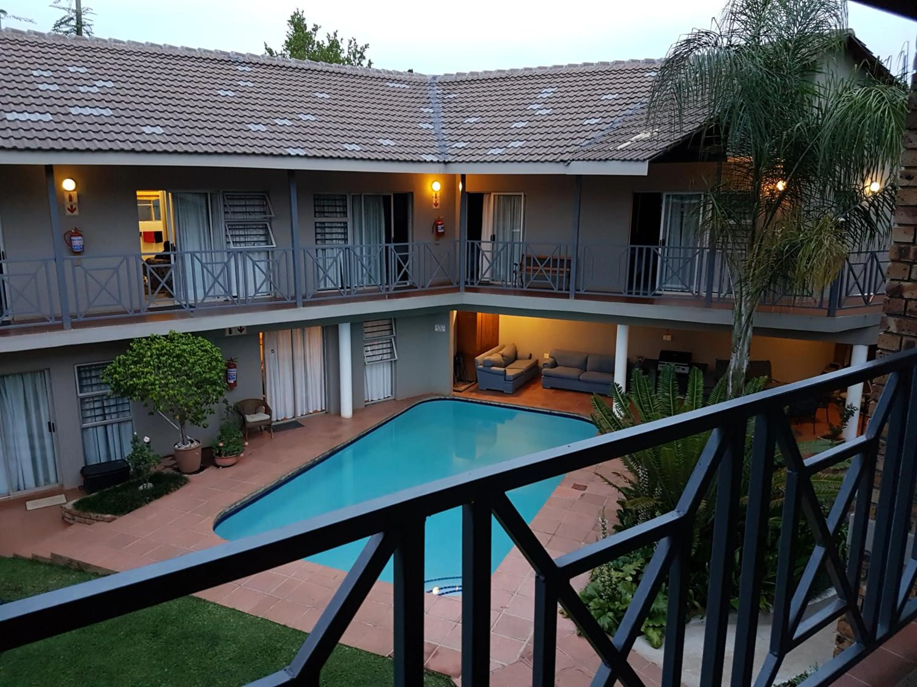 Property building in Loerie Guesthouse