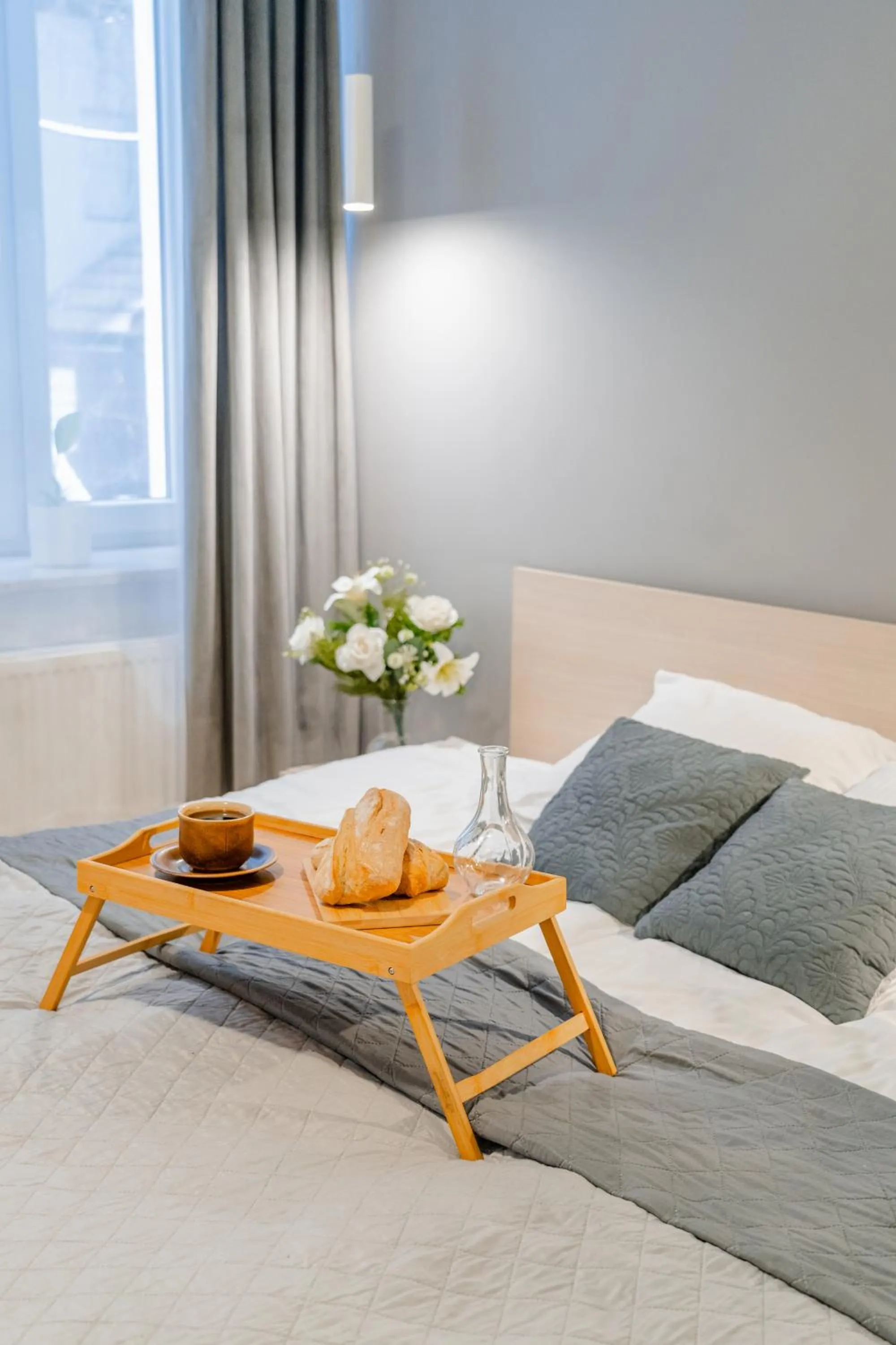 Bed in Apartamenty Platinia - komfortowe noclegi Kraków Stare Miasto