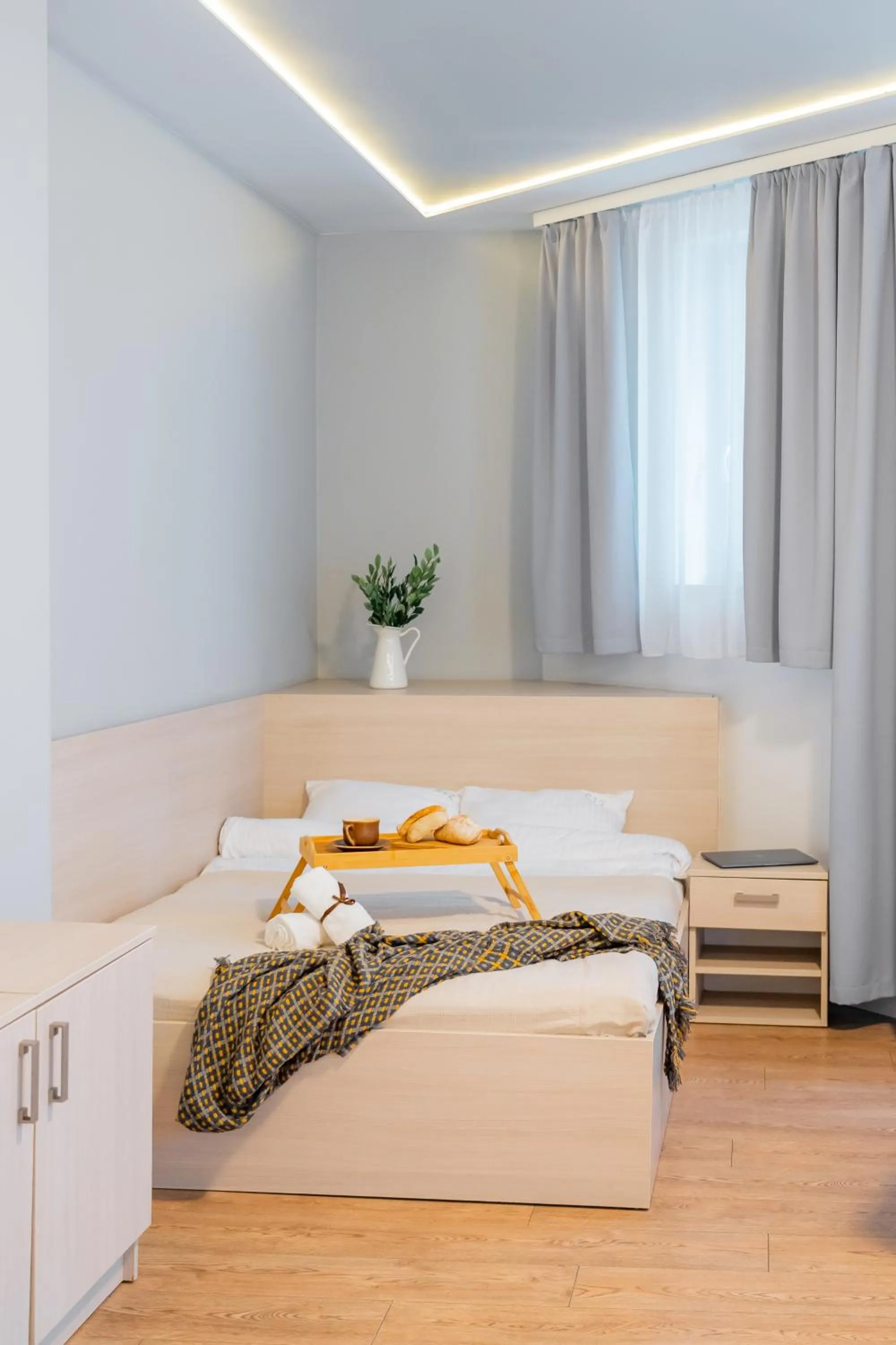 Bed in Apartamenty Platinia - komfortowe noclegi Kraków Stare Miasto