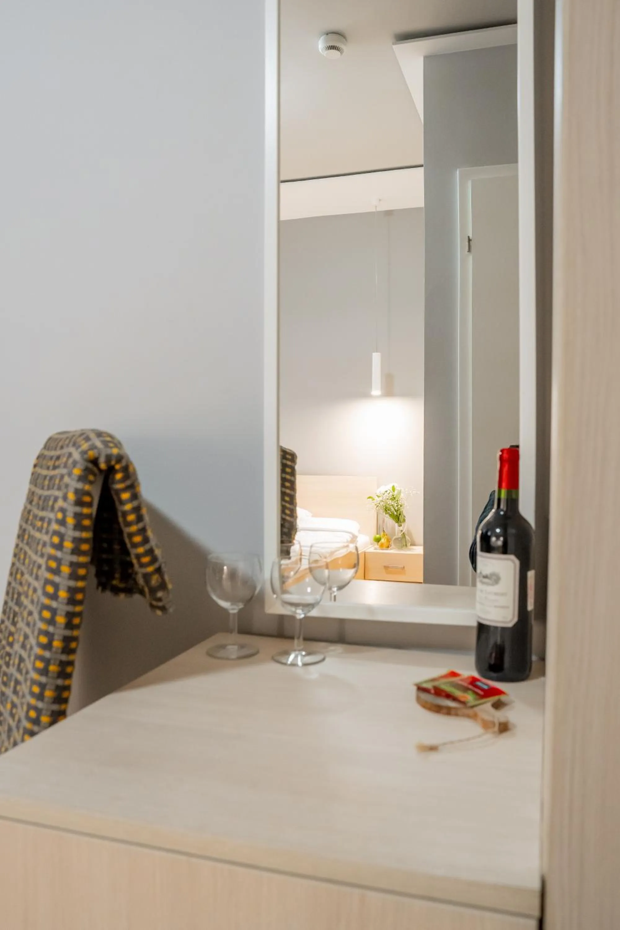 Bed in Apartamenty Platinia - komfortowe noclegi Kraków Stare Miasto