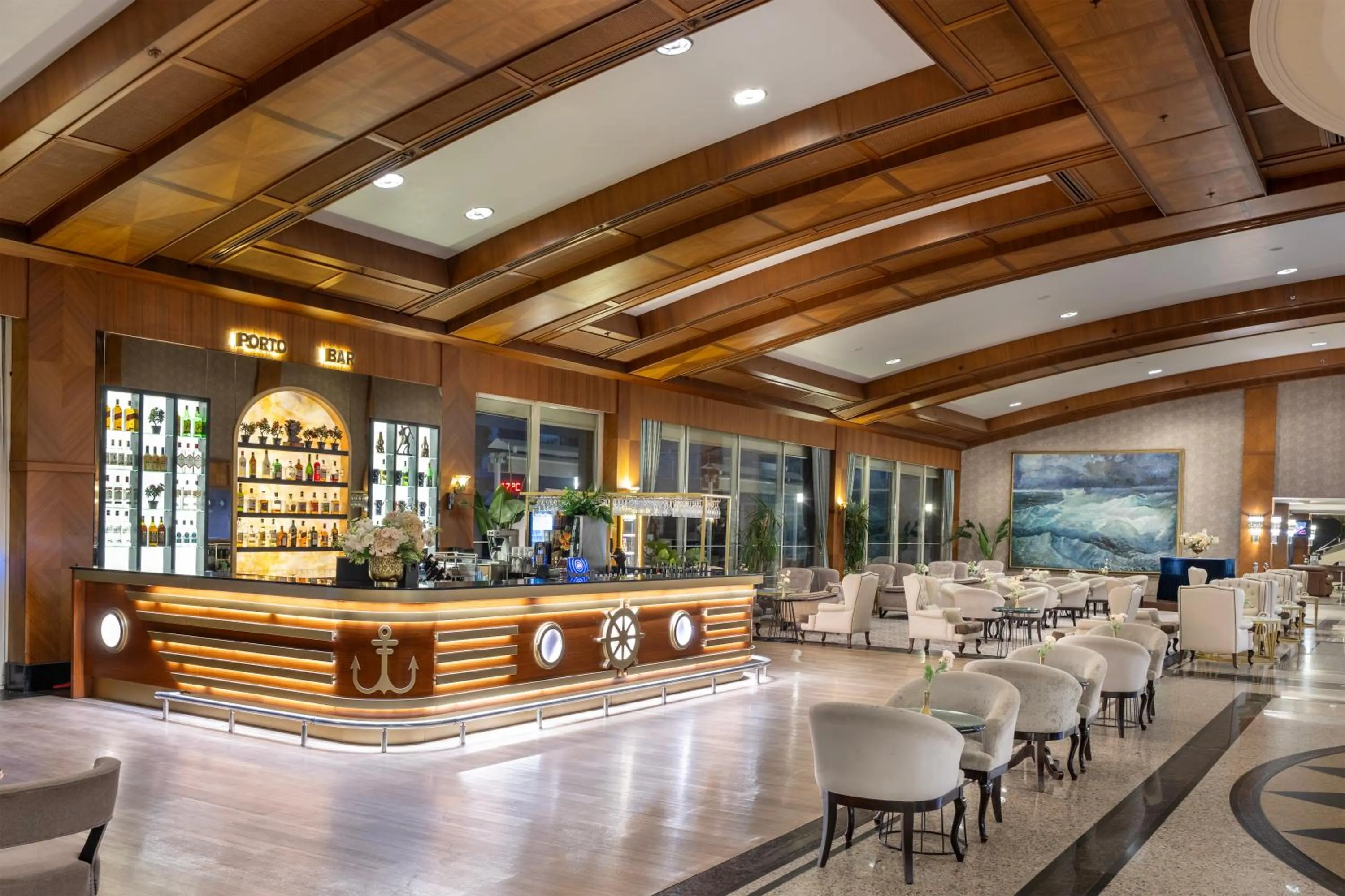 Lounge or bar in Porto Bello Hotel Resort & Spa