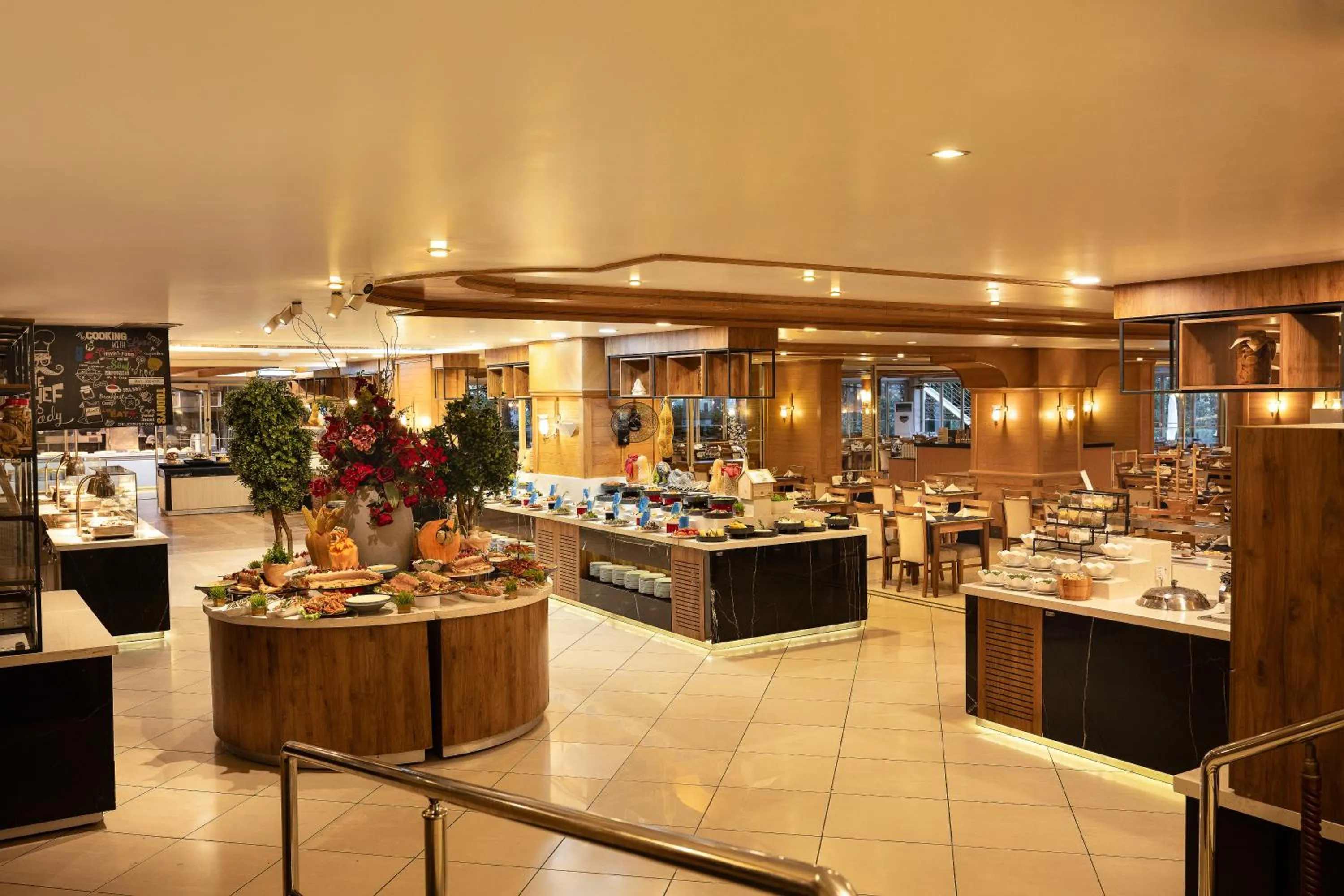 Restaurant/places to eat in Porto Bello Hotel Resort & Spa