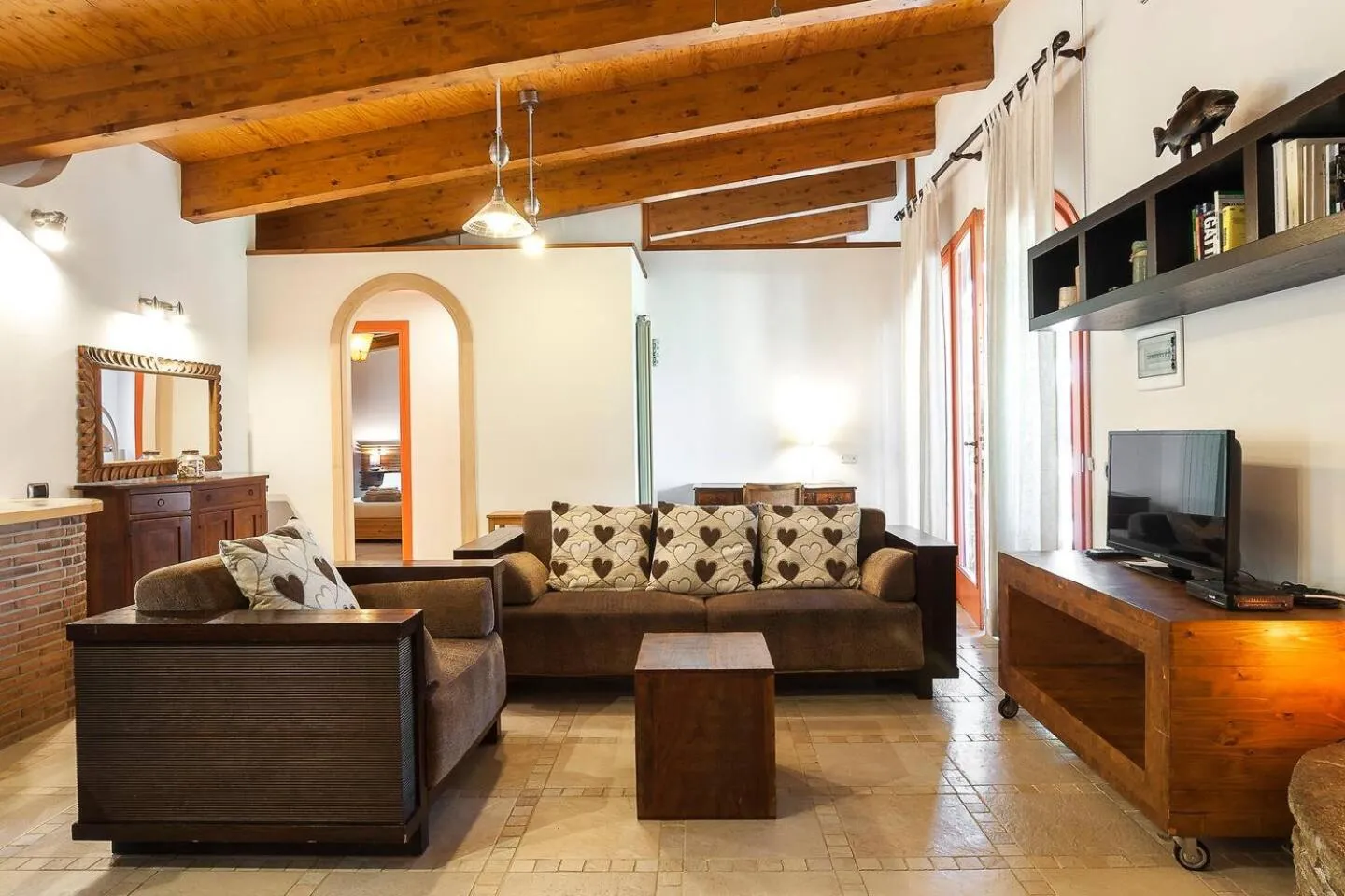 Living room in Villa LA CESA & Villino LA CASETTA Holiday Houses CON JACUZZI