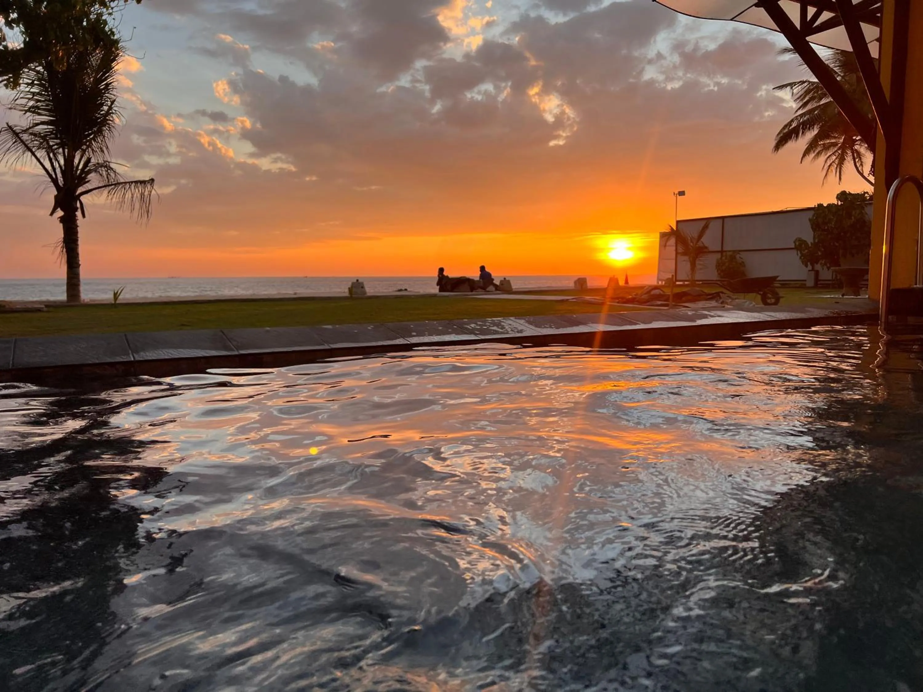 Swimming pool in Amanda Beach Villas