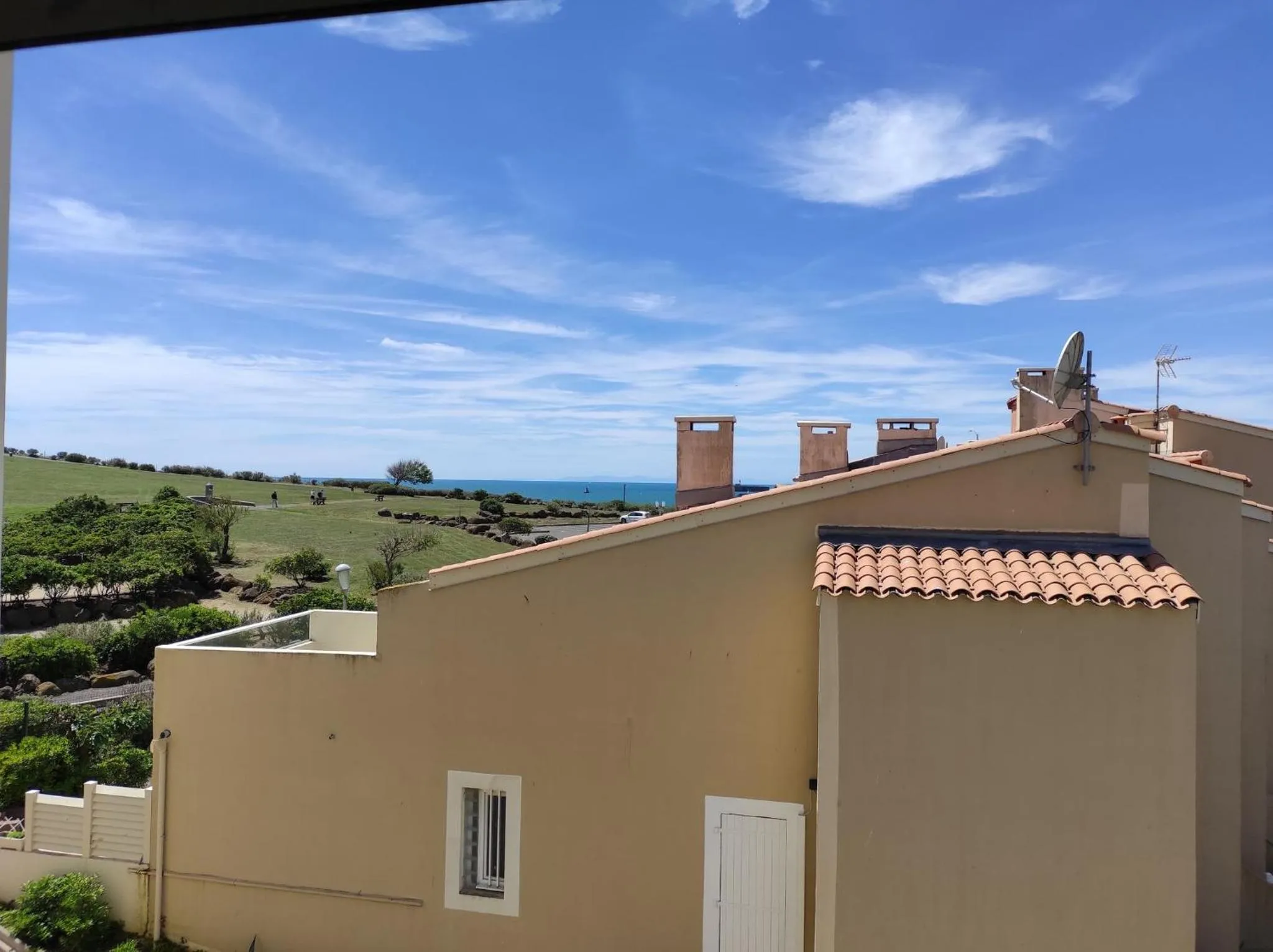 Property building in Hôtel La Grande Conque