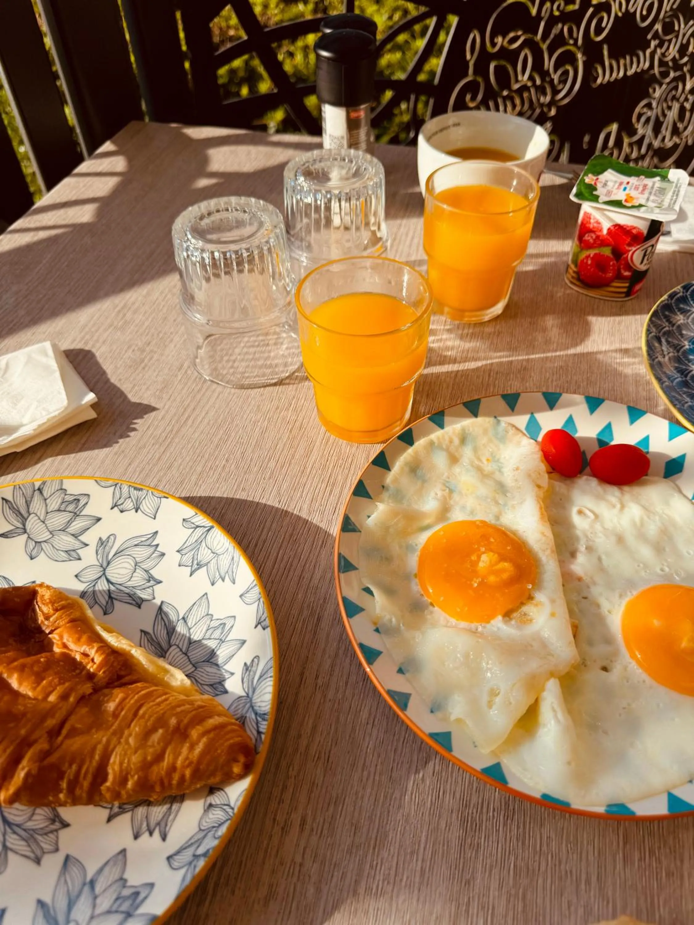 Breakfast in Hôtel La Grande Conque