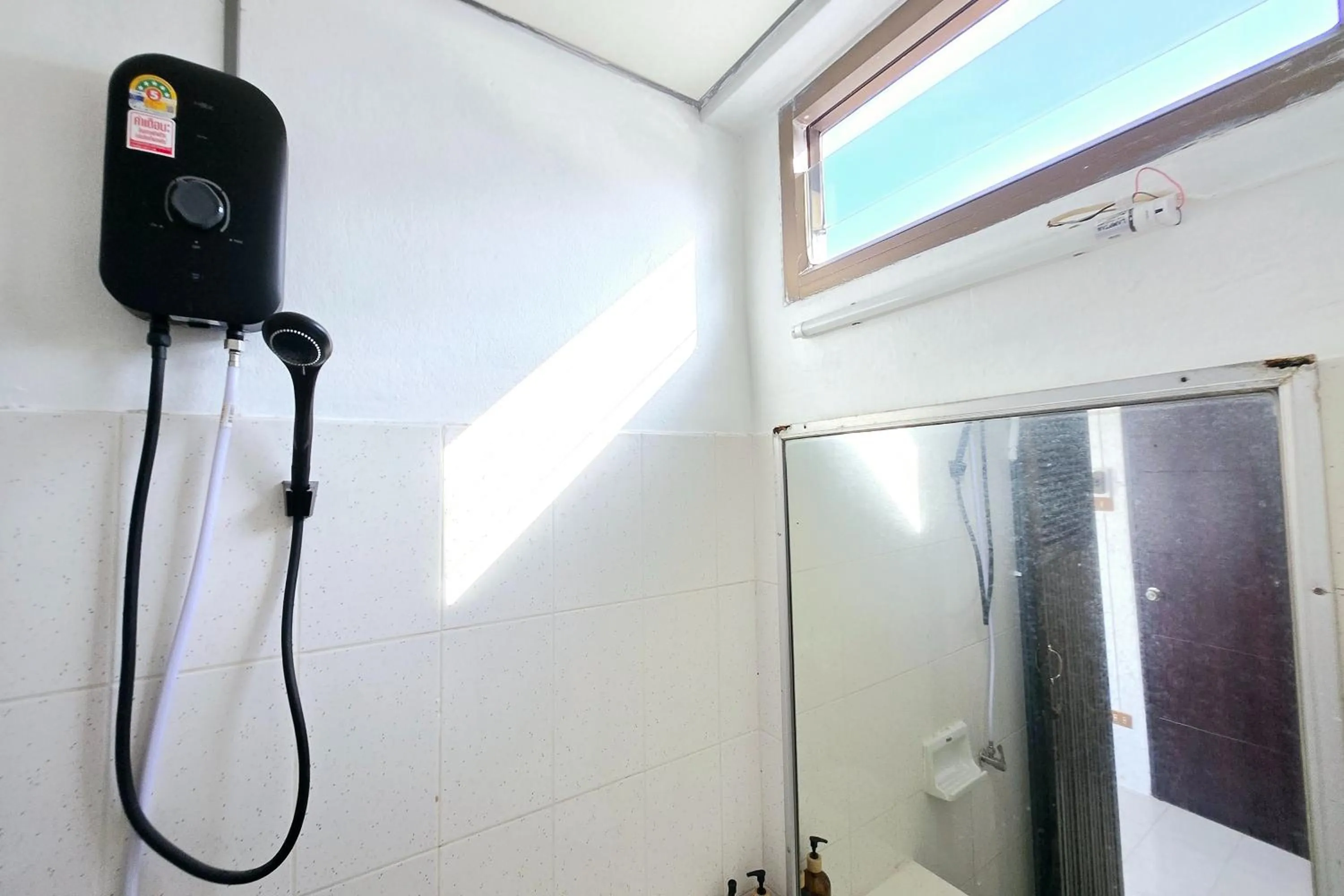 Bathroom in MT Friend Home & Hostel