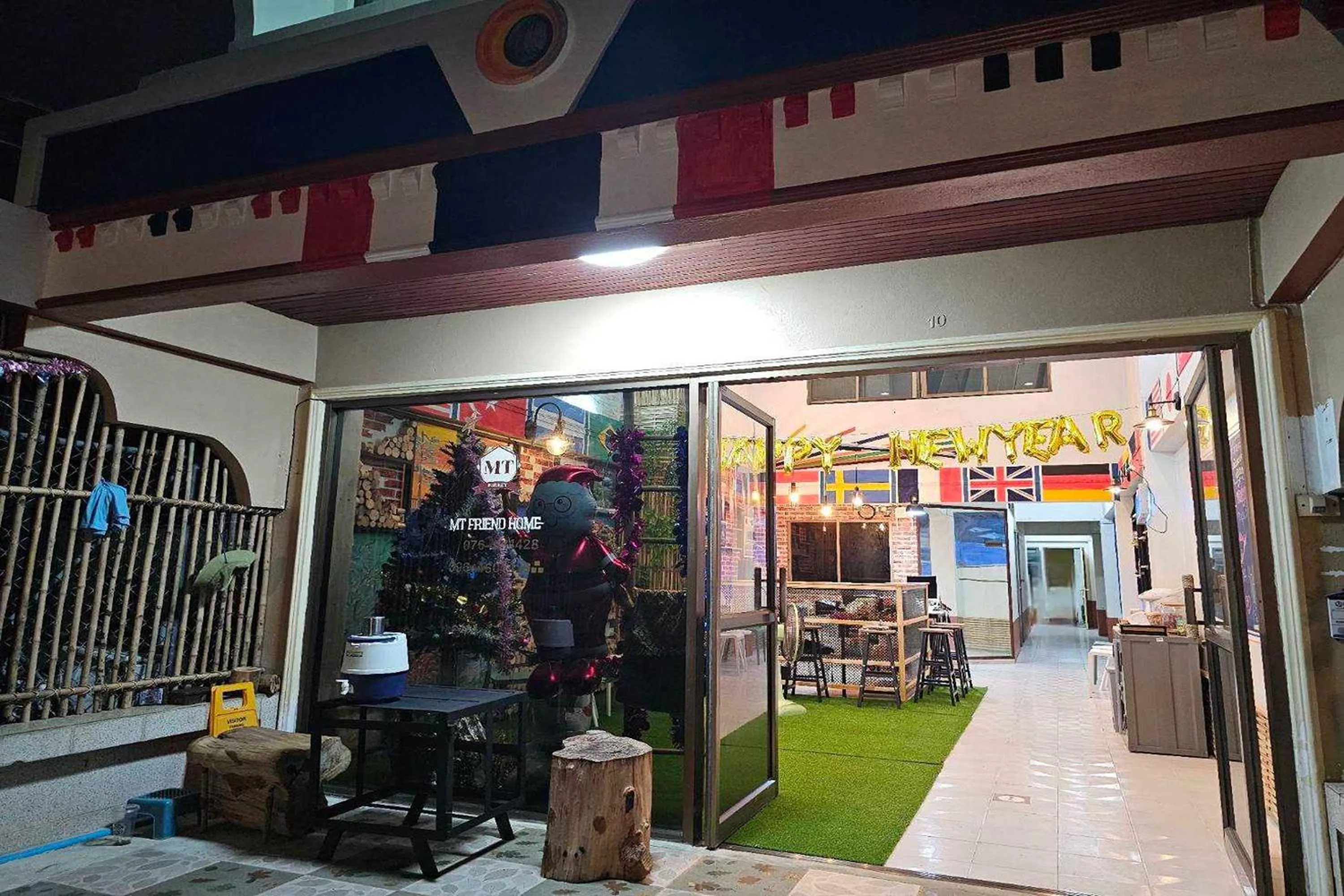 Lobby or reception in MT Friend Home & Hostel