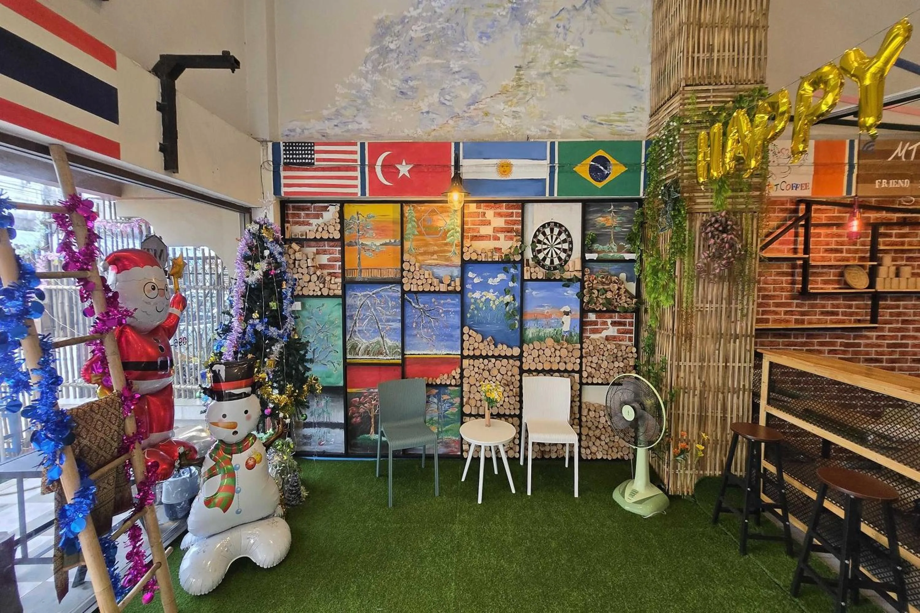 Lobby or reception in MT Friend Home & Hostel