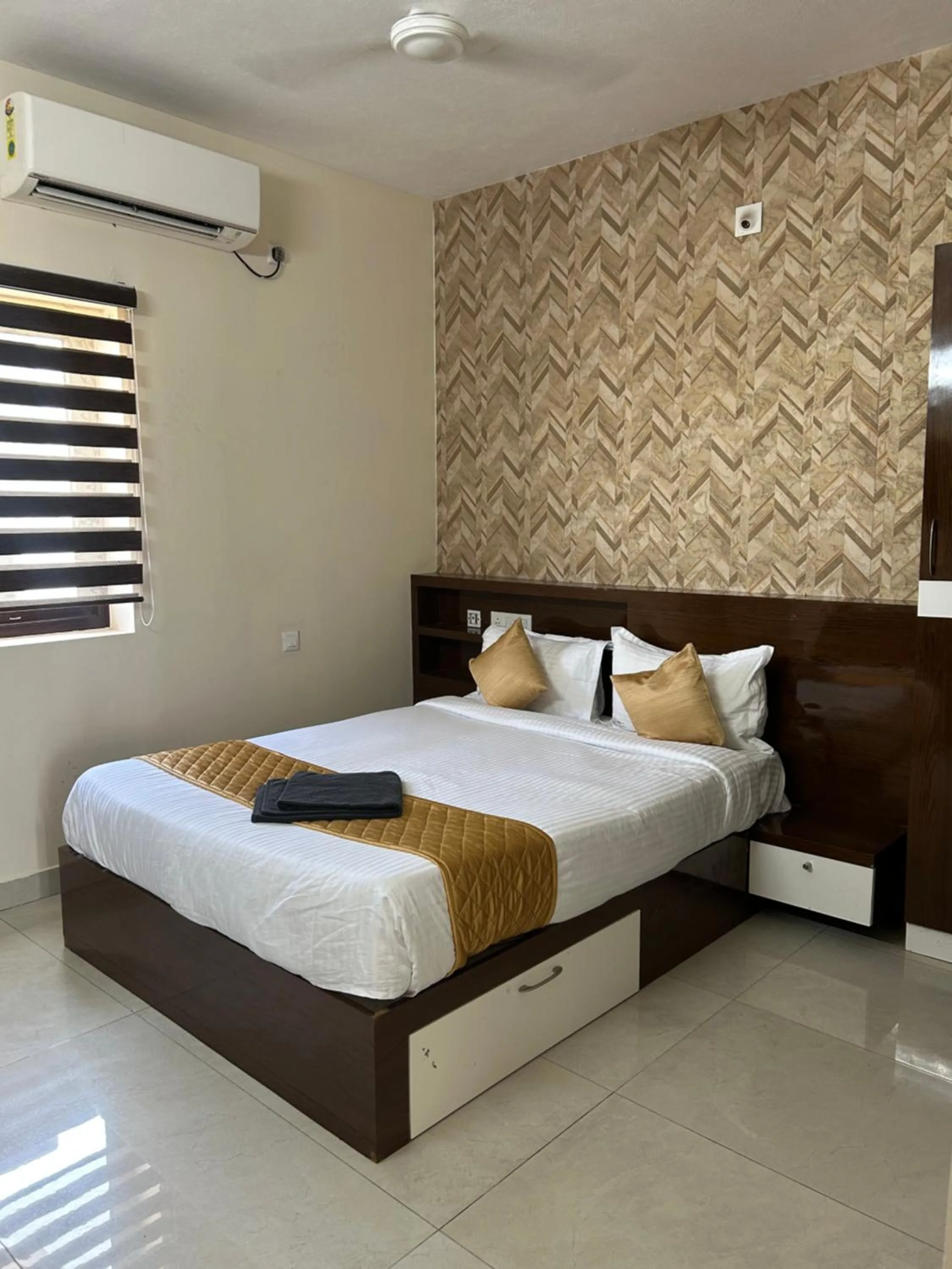 Sri Saai Surguru Residency