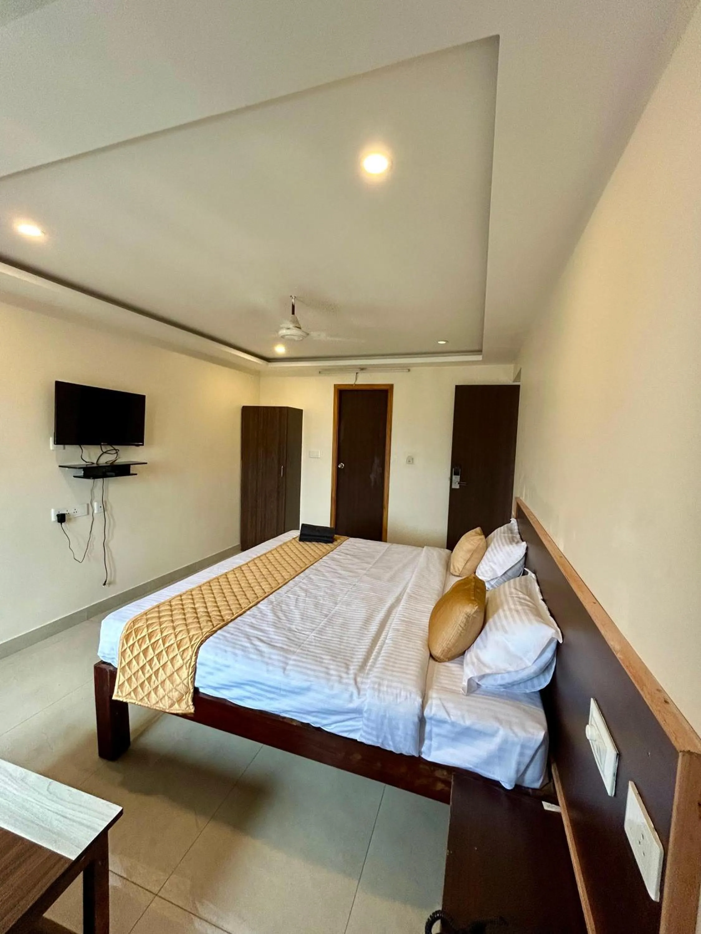 Bed in Sri Saai Surguru Residency
