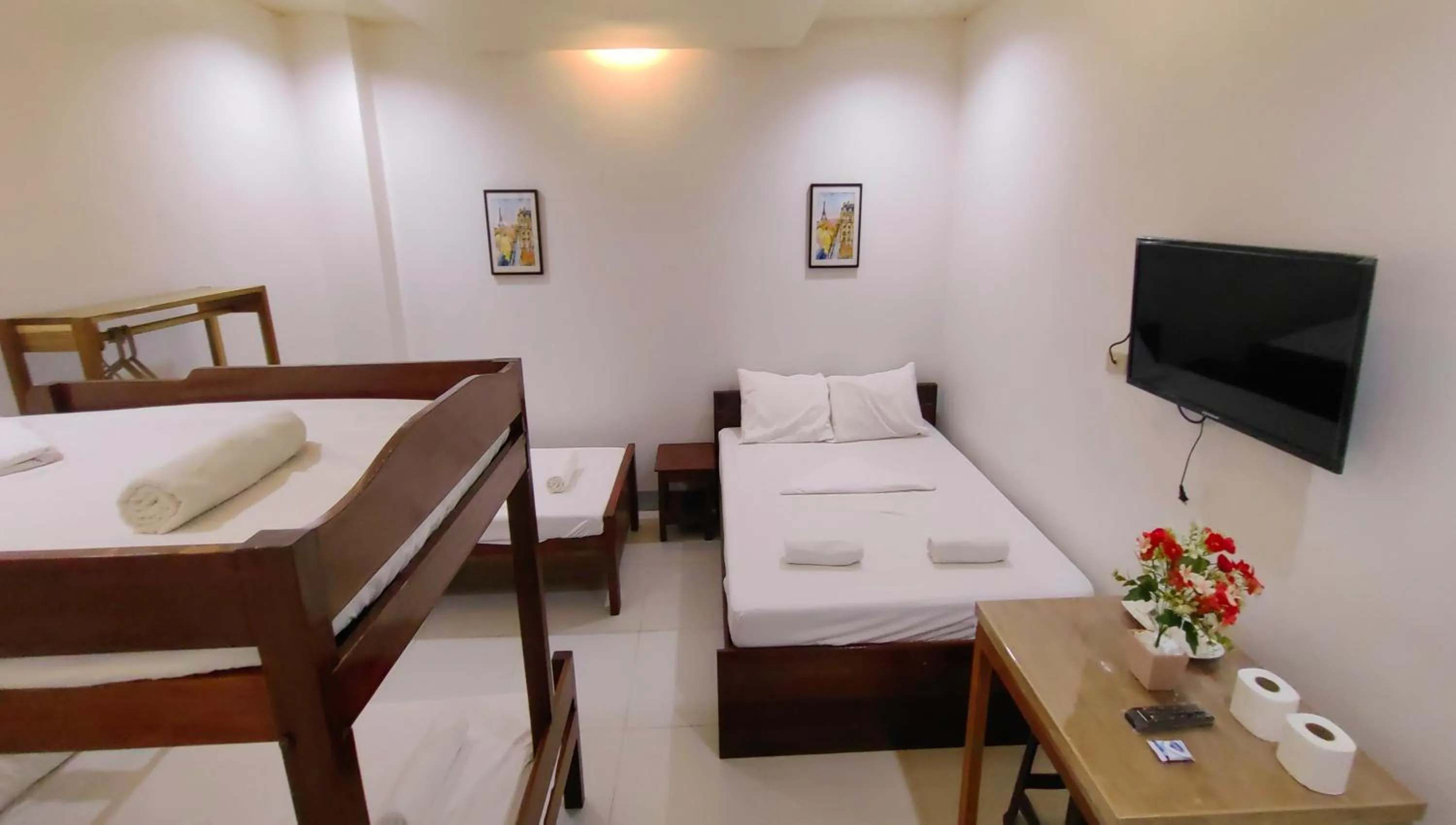 Bedroom, Bed in Pring Pension House Puerto Princesa