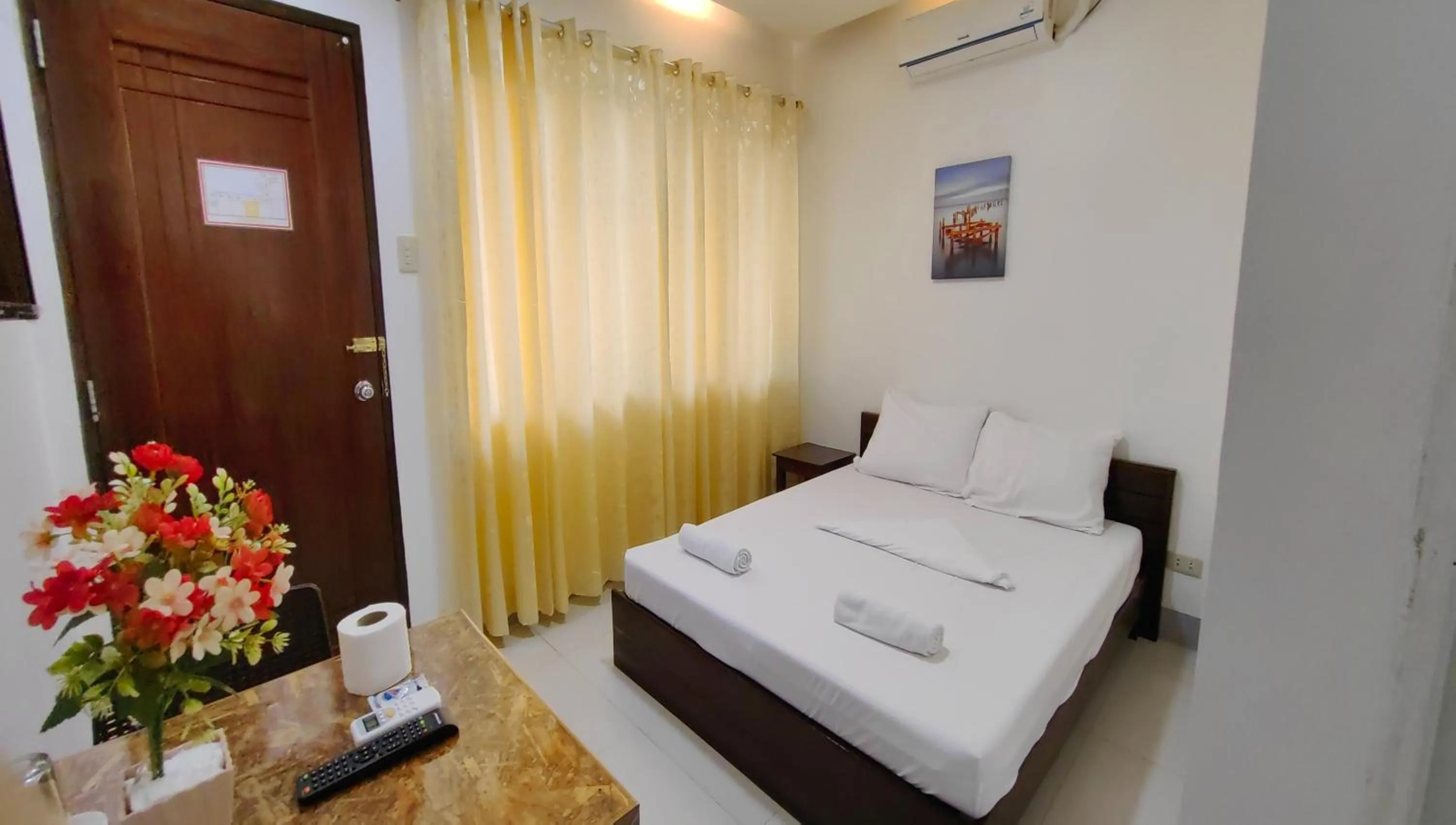 Bedroom, Bed in Pring Pension House Puerto Princesa