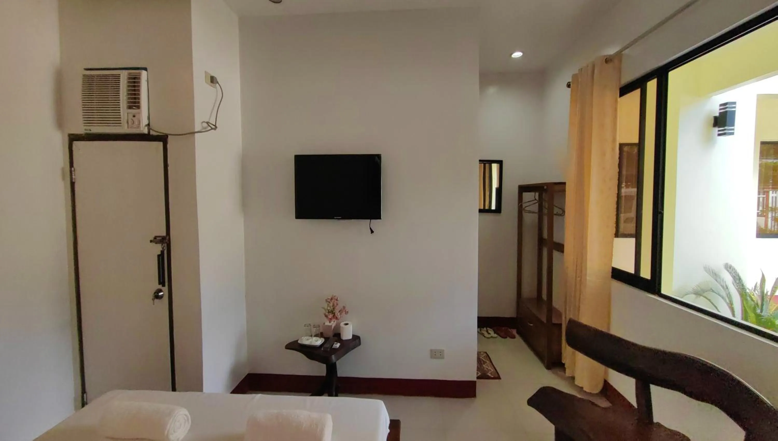 Bedroom in Pring Pension House Puerto Princesa