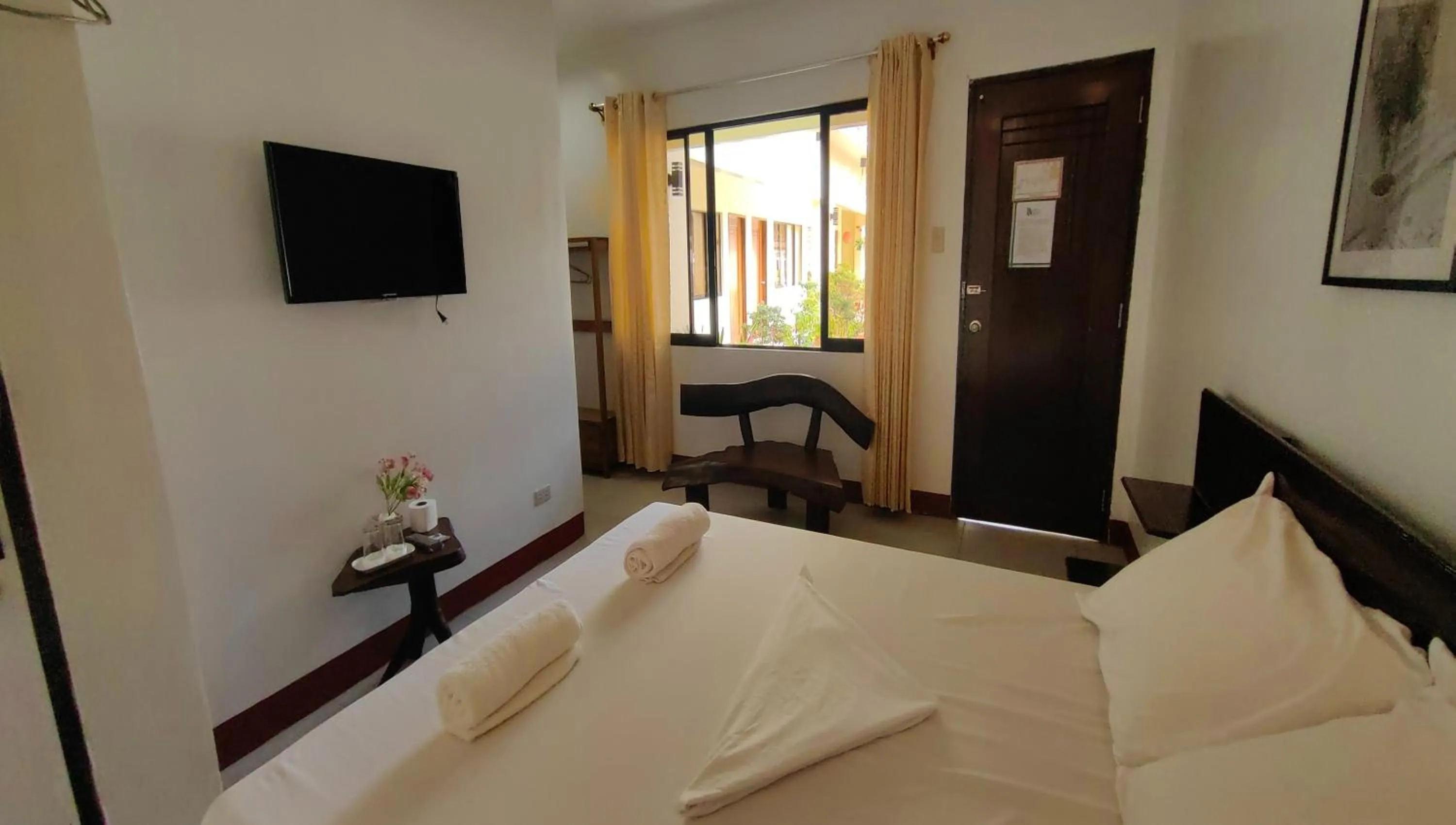 Bedroom, Bed in Pring Pension House Puerto Princesa