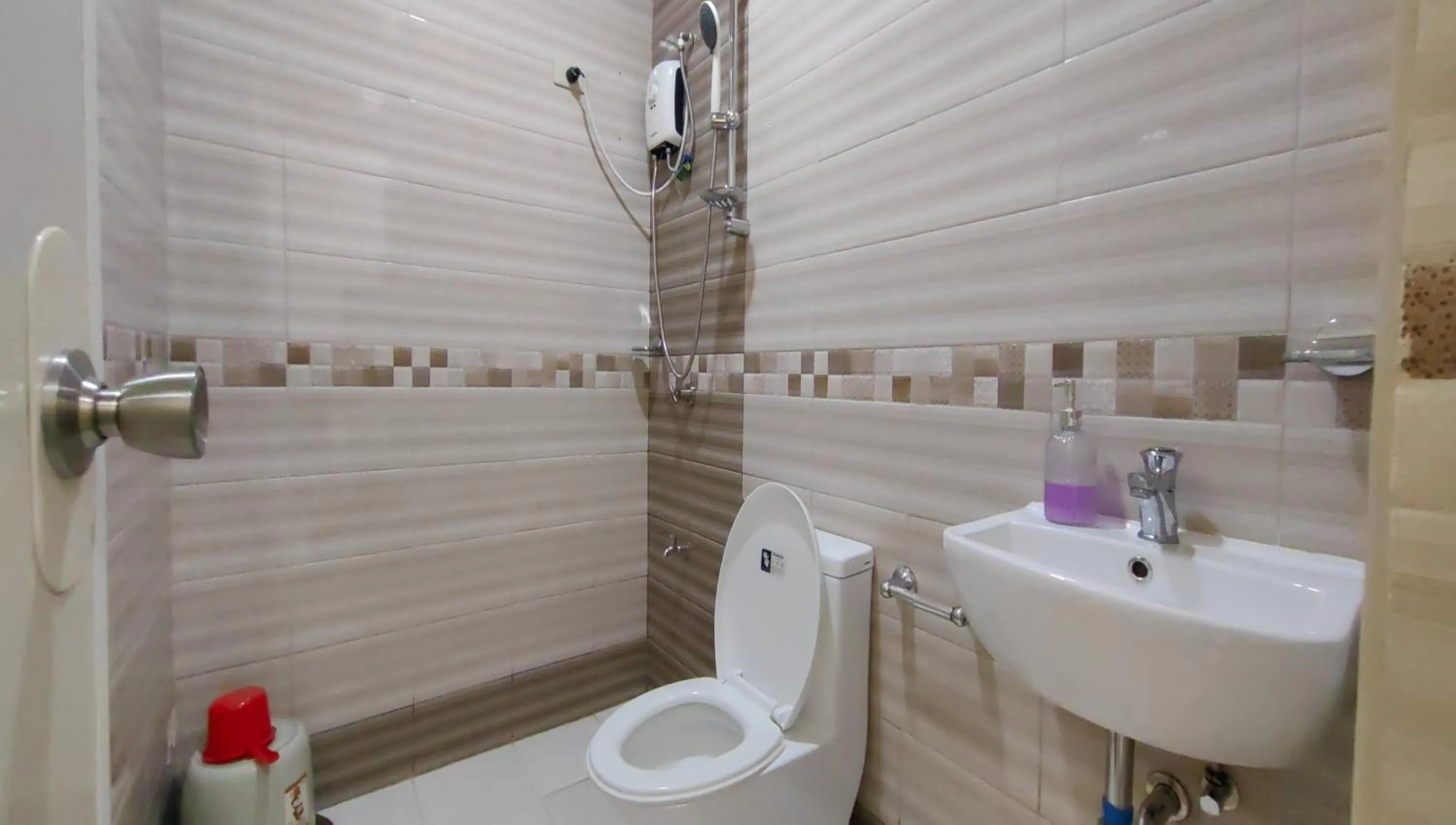 Bathroom in Pring Pension House Puerto Princesa