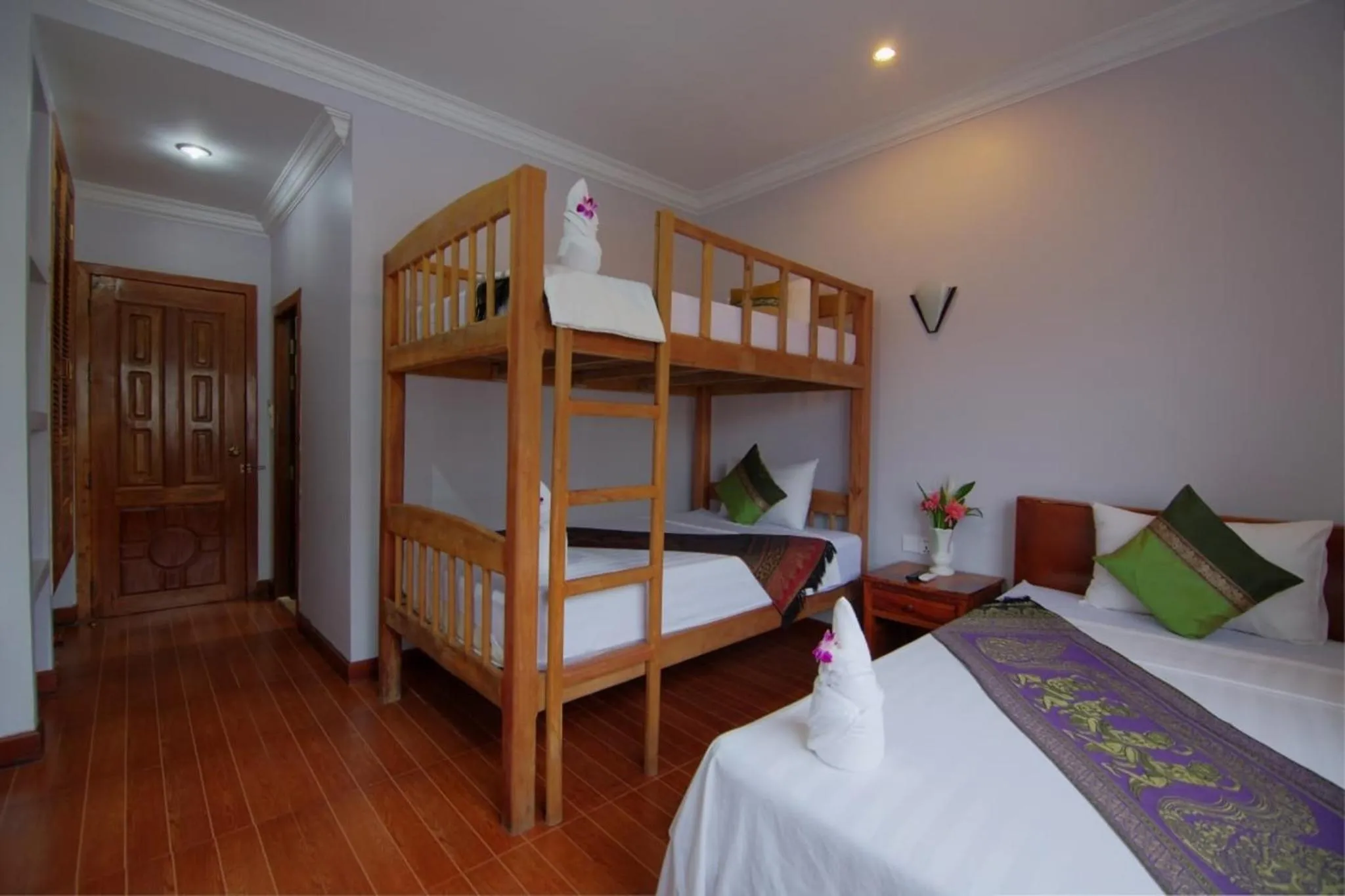 Bedroom, Bed in Thonka Boutique