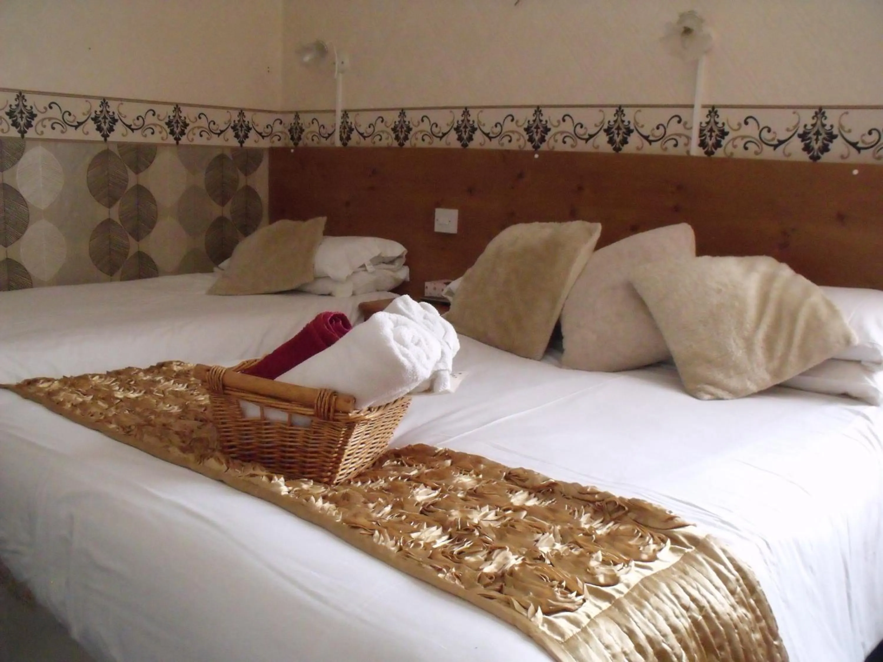 Other, Bed in The Derby Hotel