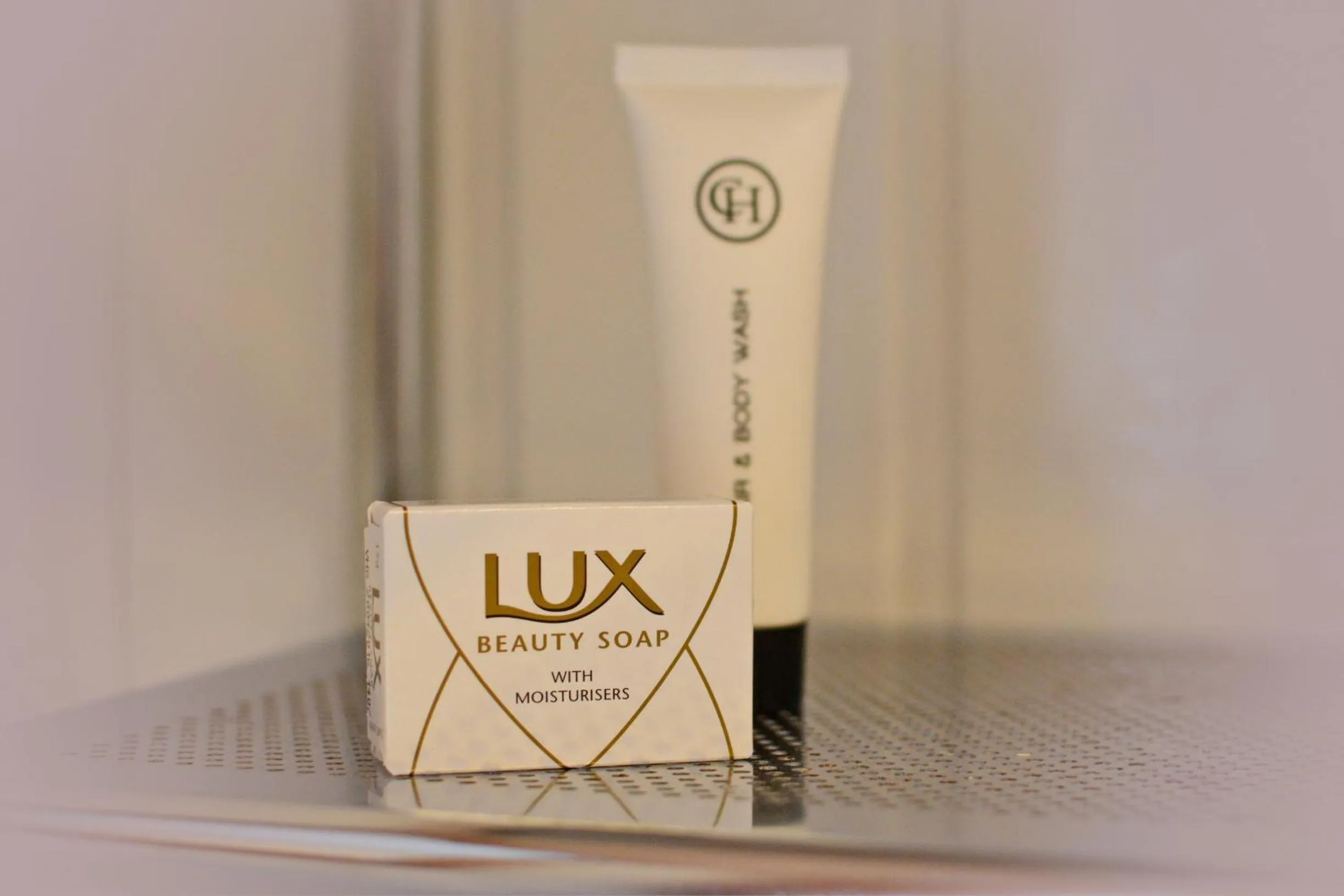 Bathroom in The Derby Hotel