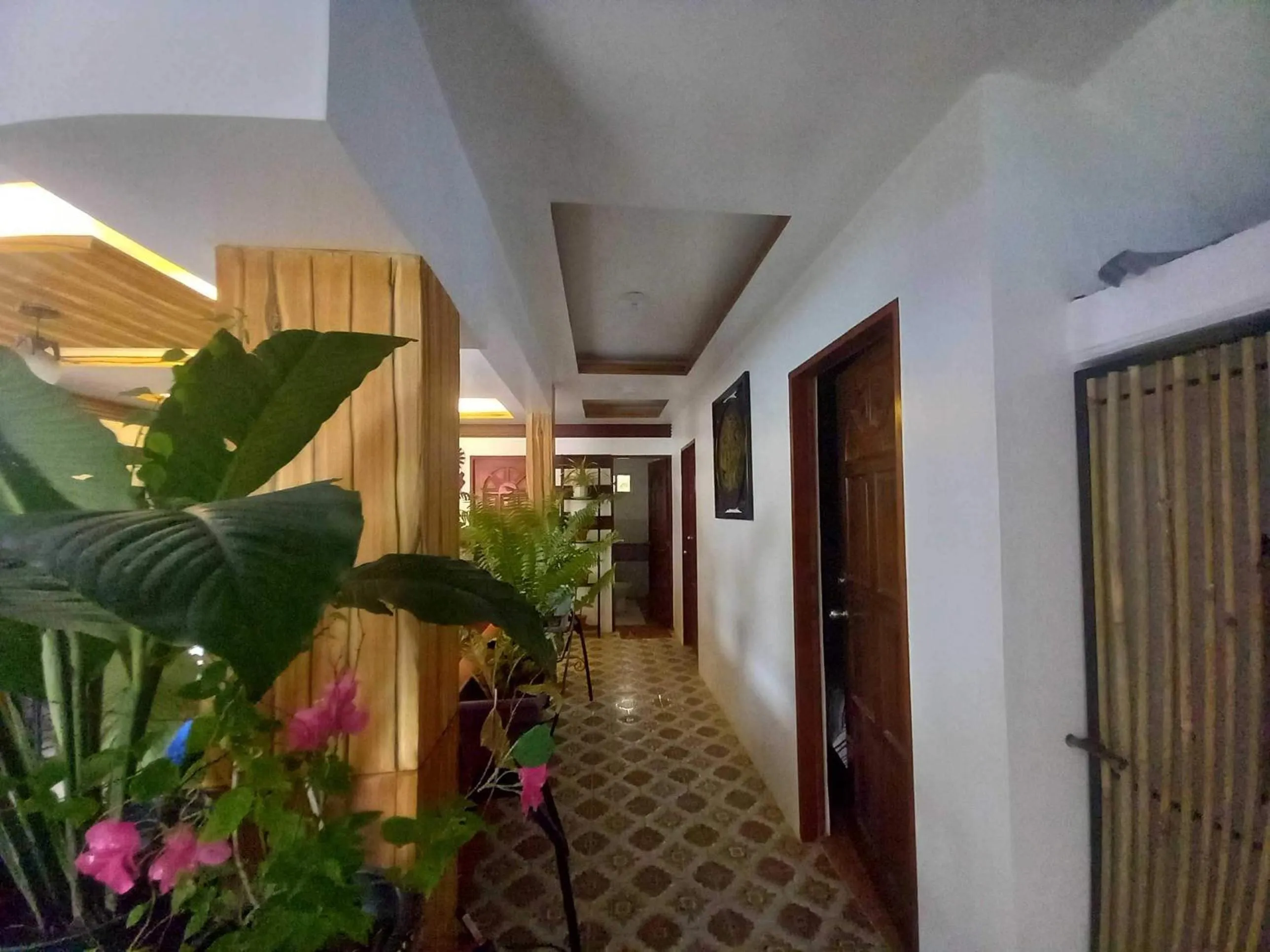 Lobby or reception in OYO 1130 Thrivers Hometel