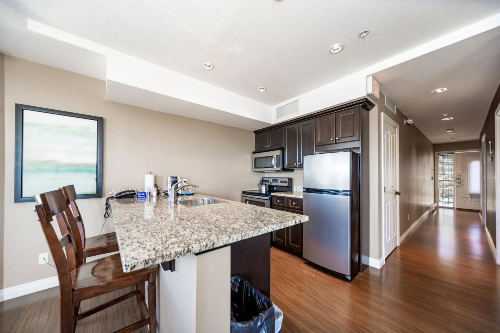Kitchen or kitchenette in The Castle at Swan Lake