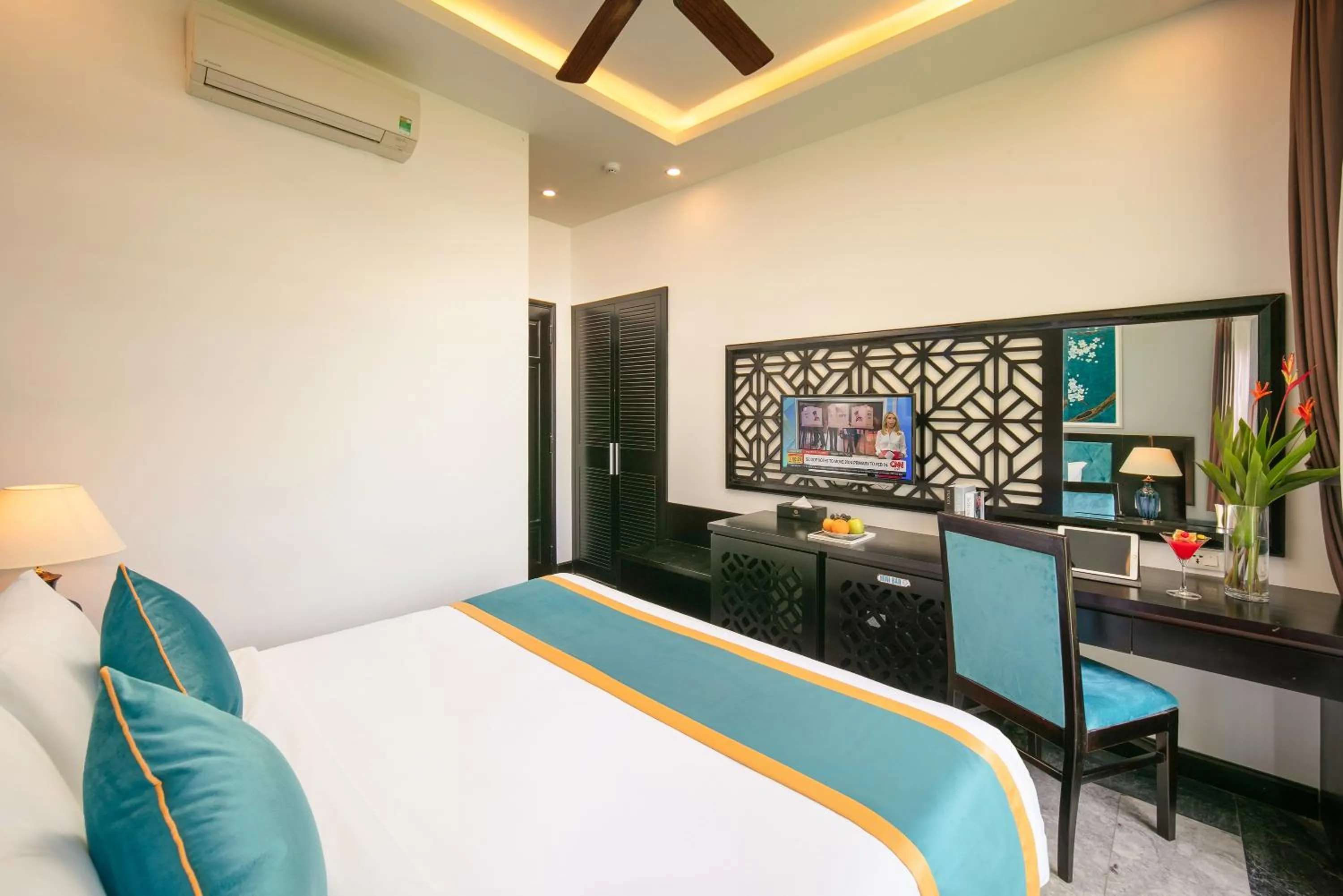 Bed in Silk River Hoi An Hotel & Spa