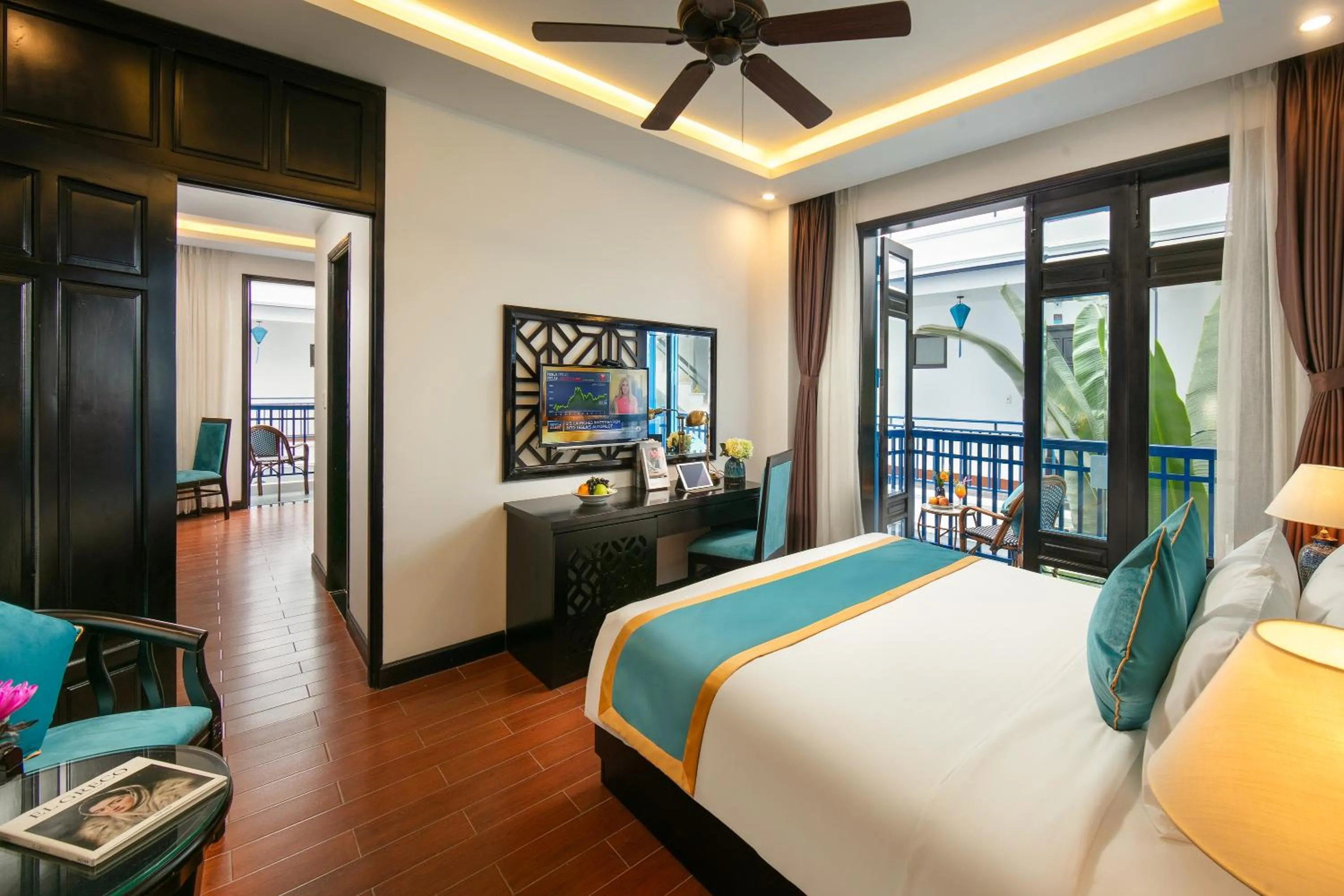 Bed in Silk River Hoi An Hotel & Spa