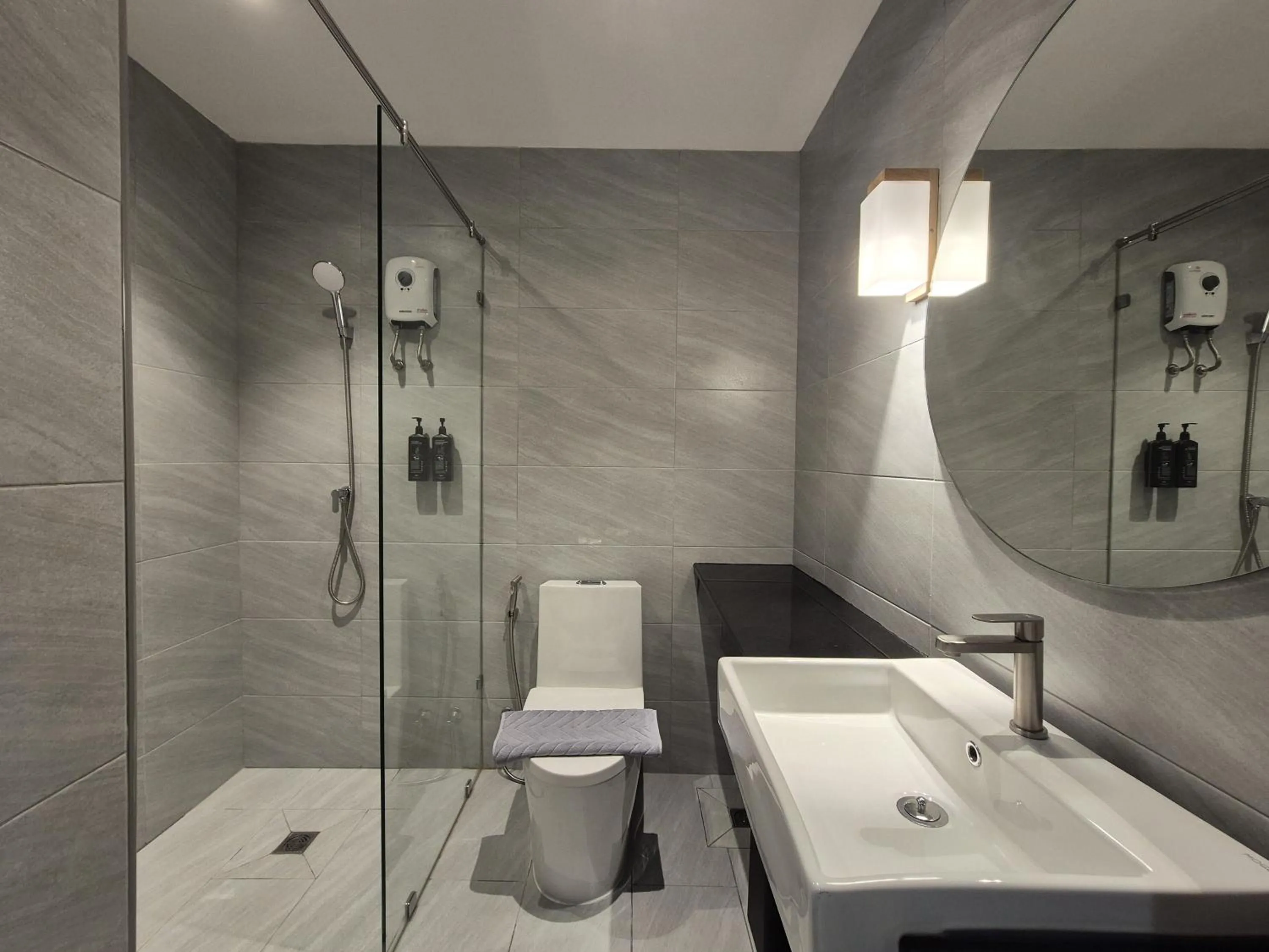 Bathroom in The Publyc Hotel