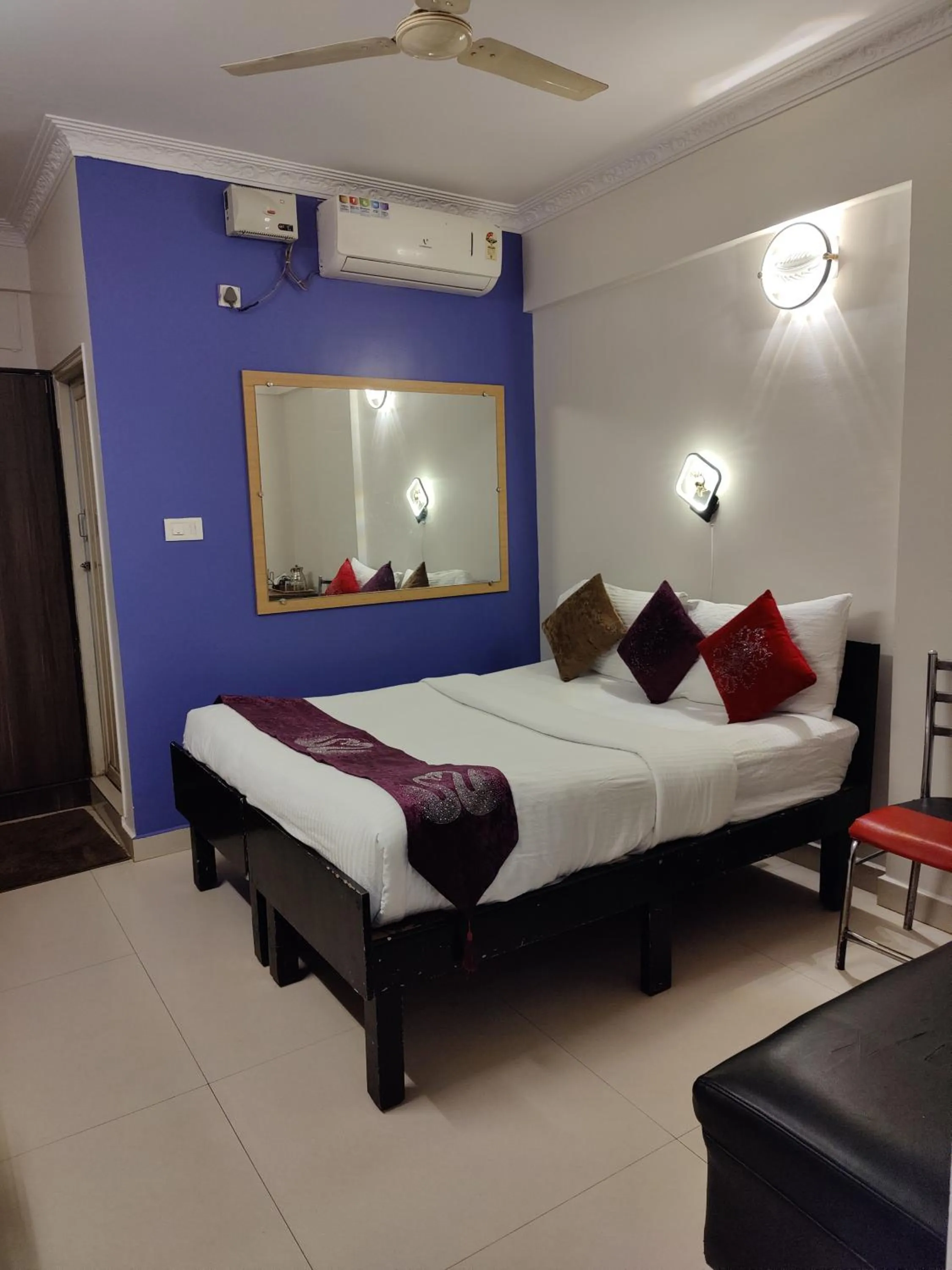 Bed in Sri Balaji Guest House