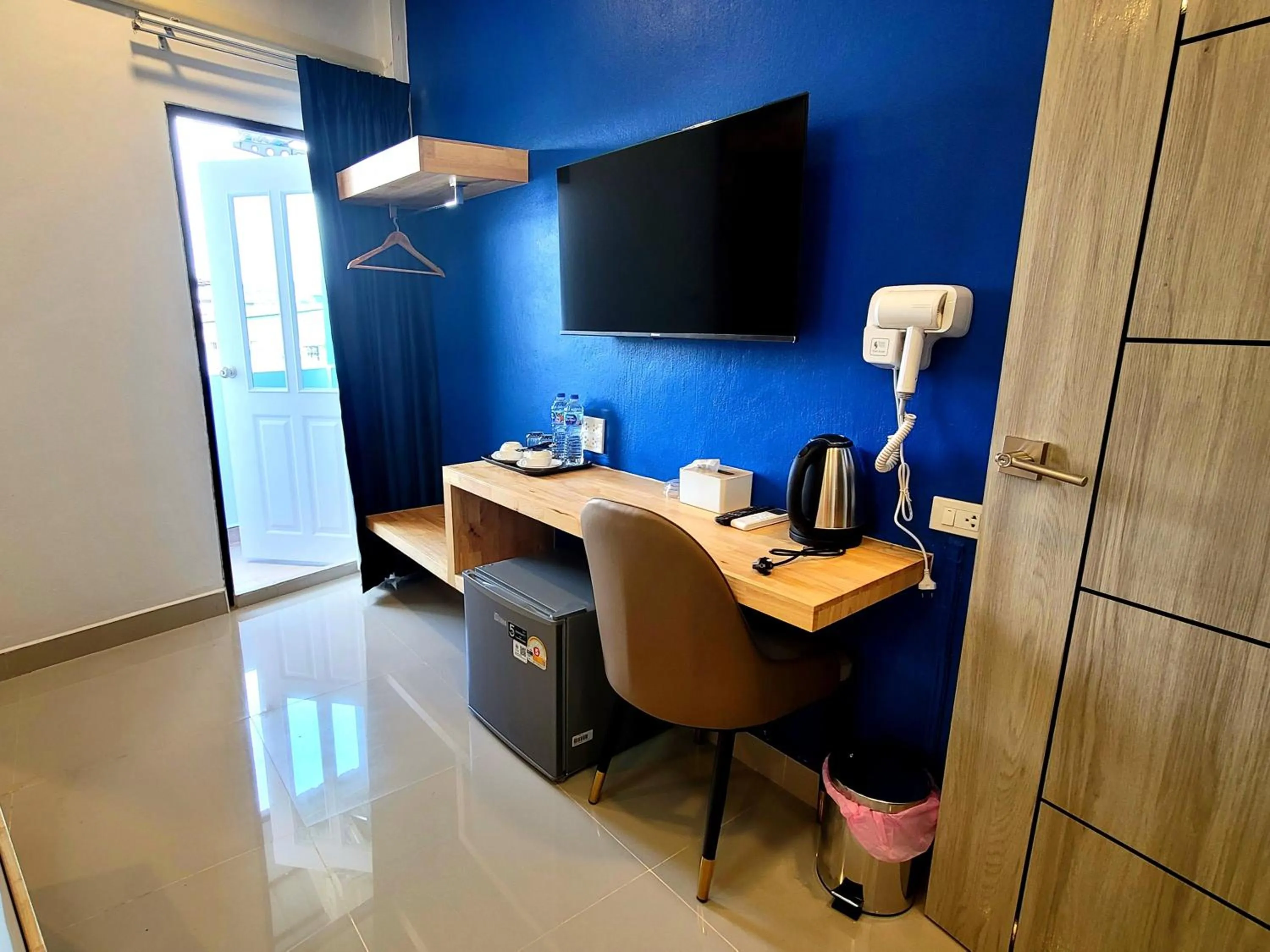 TV and multimedia in Moya Boutique Hotel