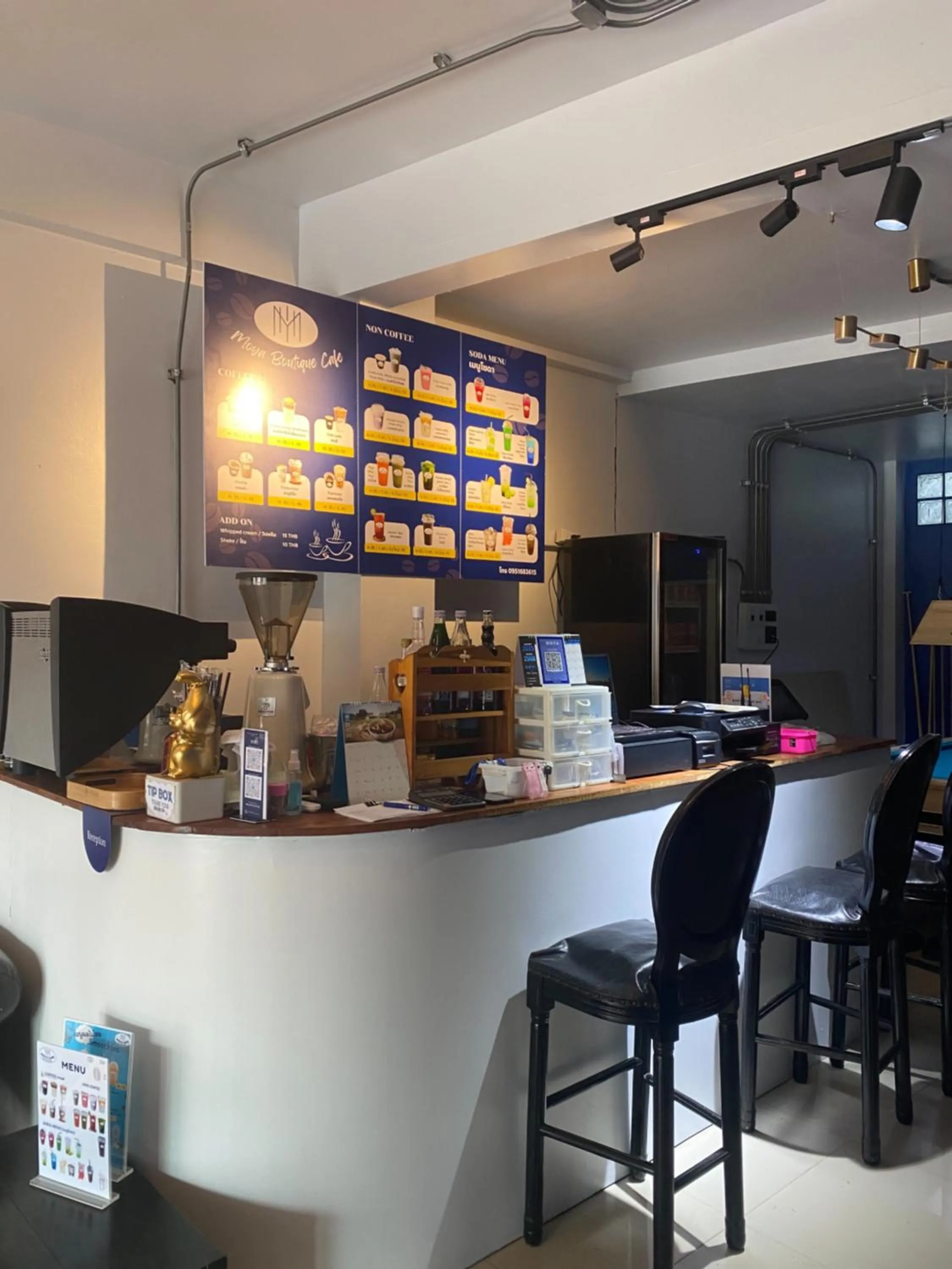 Coffee/tea facilities in Moya Boutique Hotel