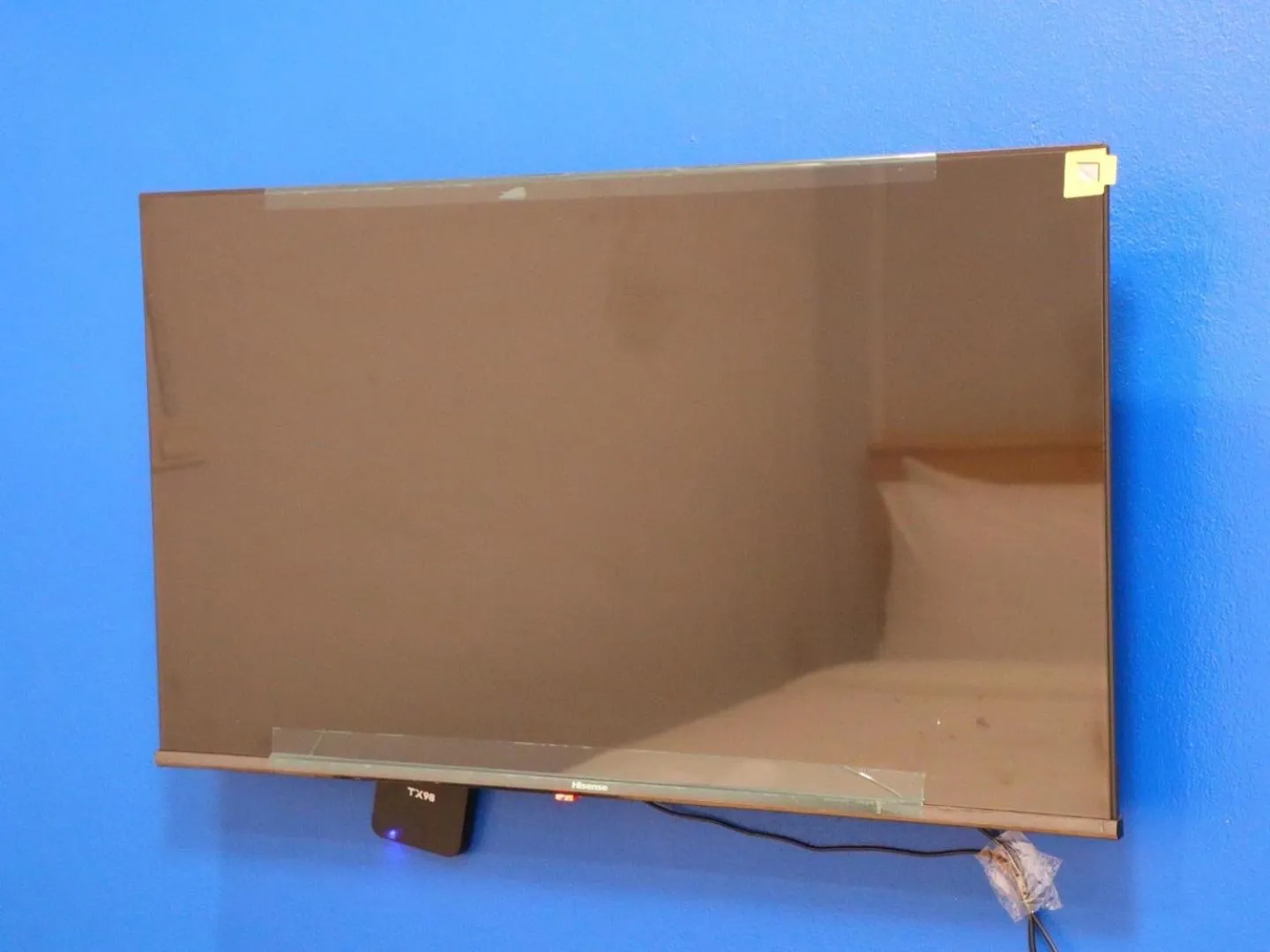 TV and multimedia in Moya Boutique Hotel